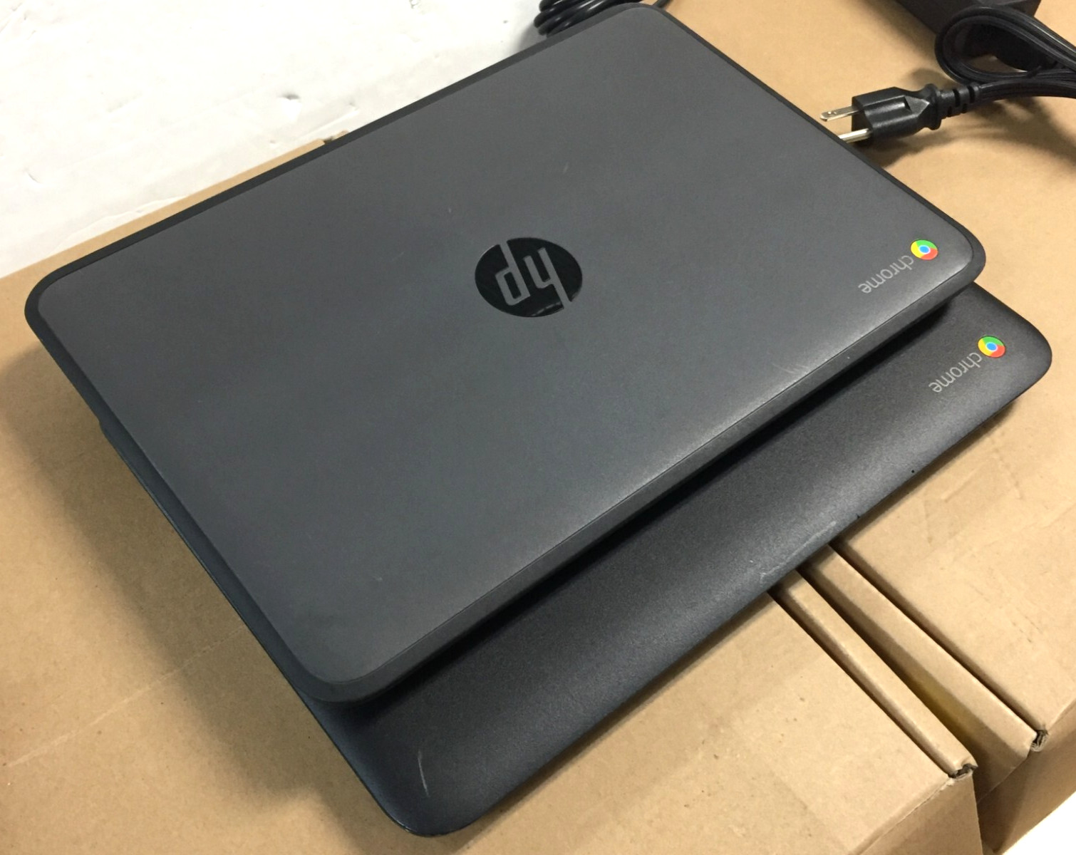 Lot of 2 HP Chromebook 11 G4 11.6″/Intel N2840/4GB RAM/16GB SSD/ChromeOS