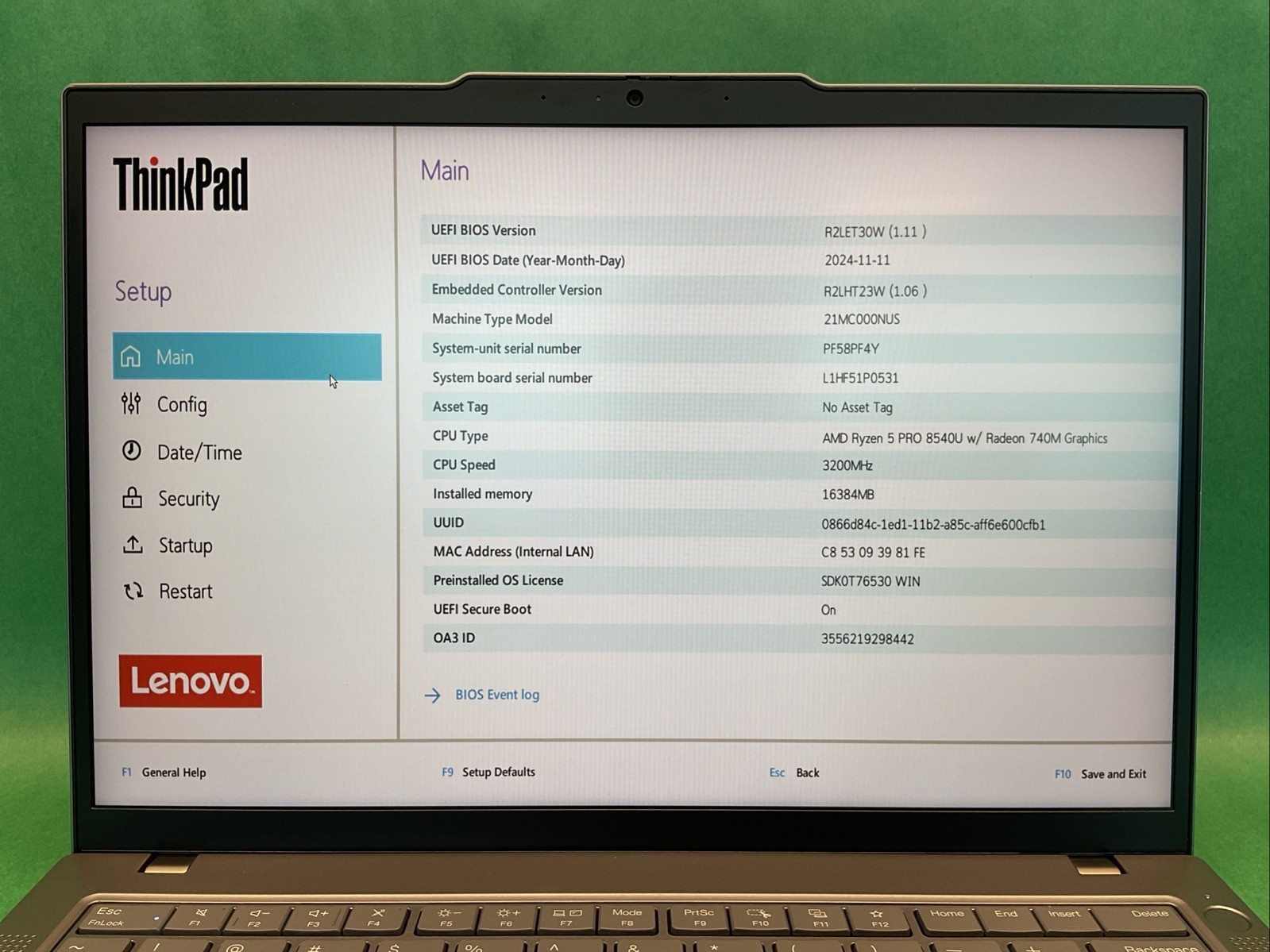 Lenovo ThinkPad T14 Gen 5 14″ – Powers On – NO HARD DRIVE- Untested