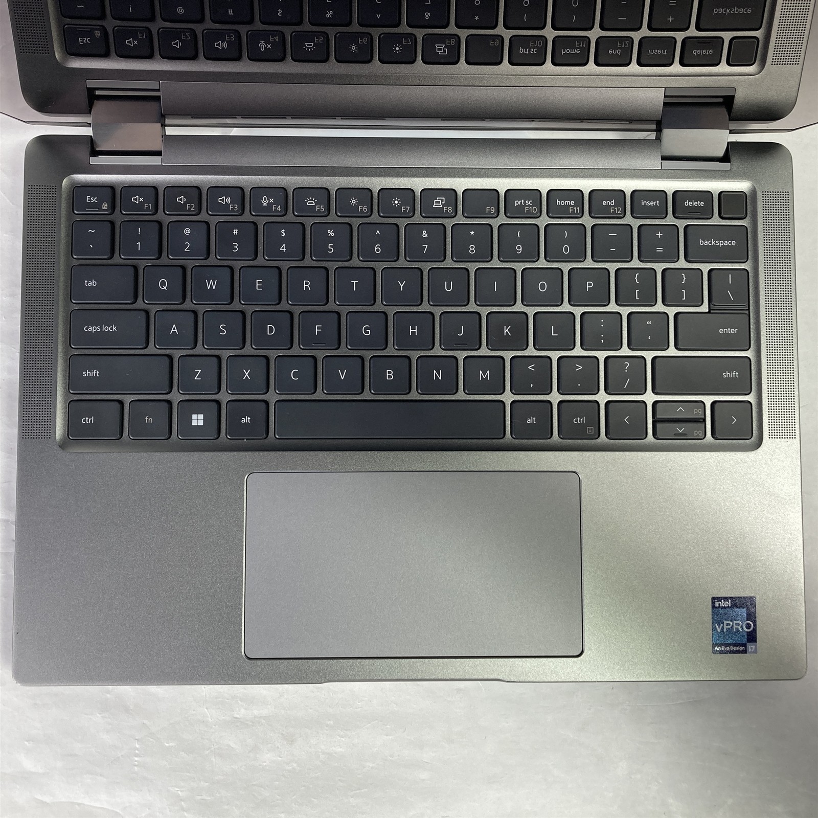 Dell Latitude 7440 14″ Laptop Core i7-1365U 1.8GHz 32GB 256GB NVMe SSD – Win 11