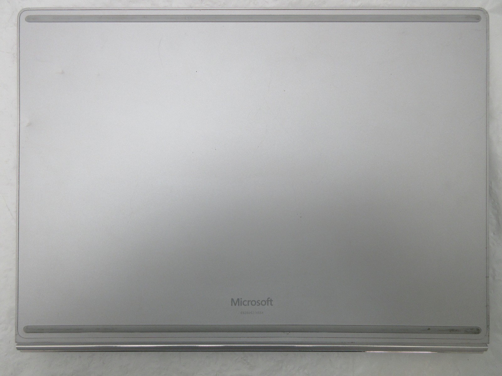 Microsoft Surface Book 3 13.5″ : I7-1065G7 1.3GHz : 16GB RAM : 256GB SSD : No OS