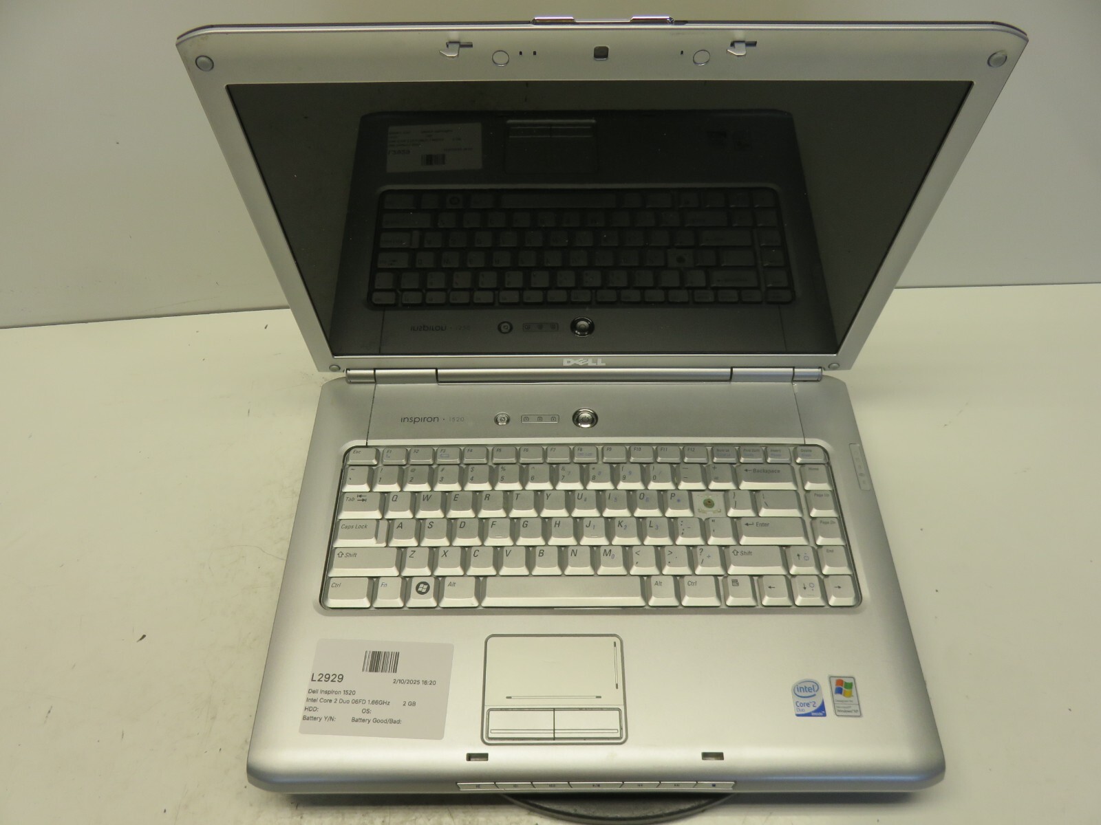 Dell Inspiron 1520 Intel Core 2 Duo 06FD 1.66GHz 2 GB NO HDD No Batt