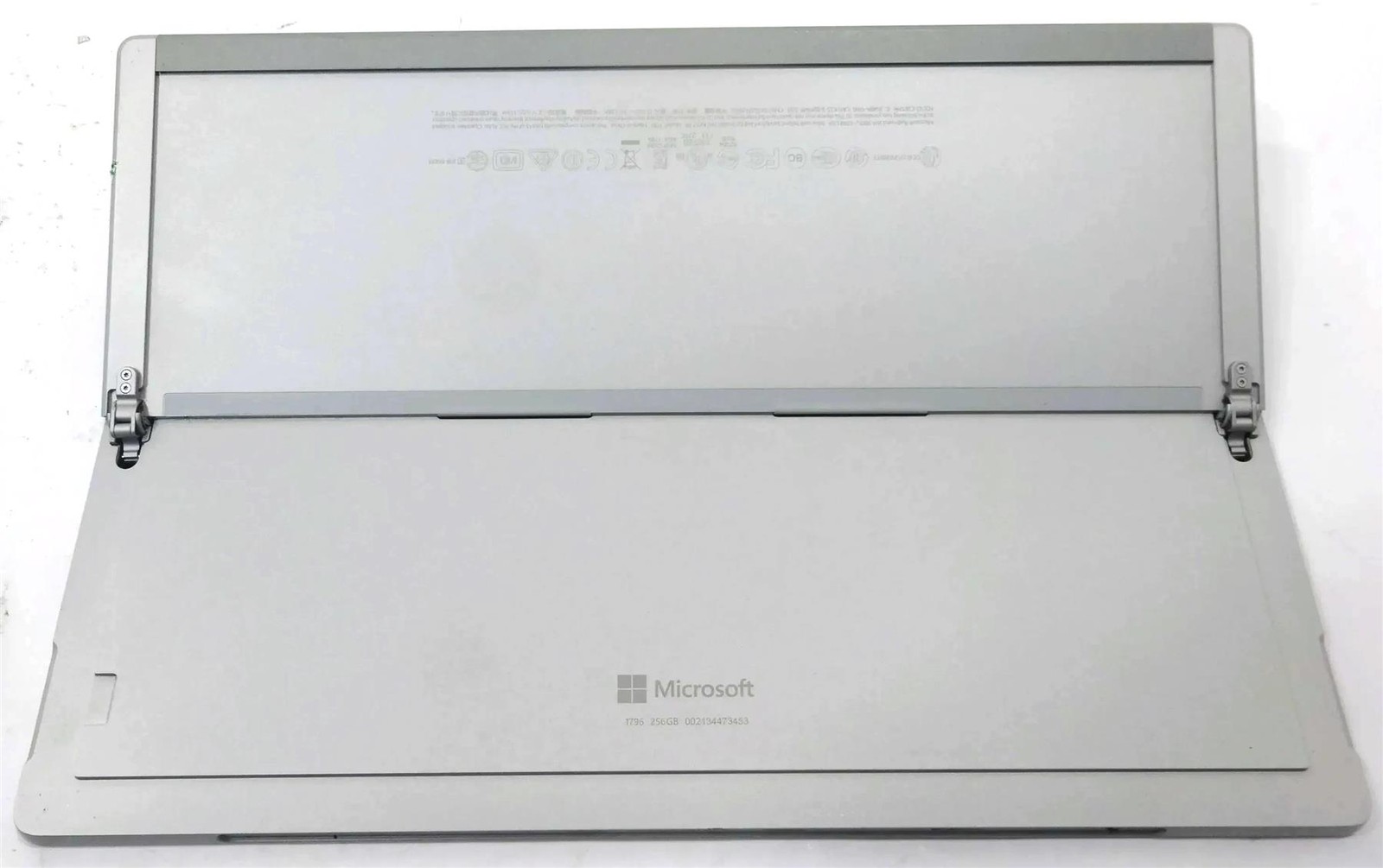 Microsoft Surface Pro 5 1796 Core i7-7660U 2.50GHz 8GB 256GB