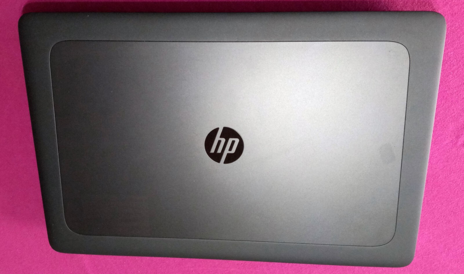 HP ZBook 17 G4 laptop I7-7820HQ 2.9-3.9Ghz 16GB ram 512GB NVIDIA “P5000” AX200