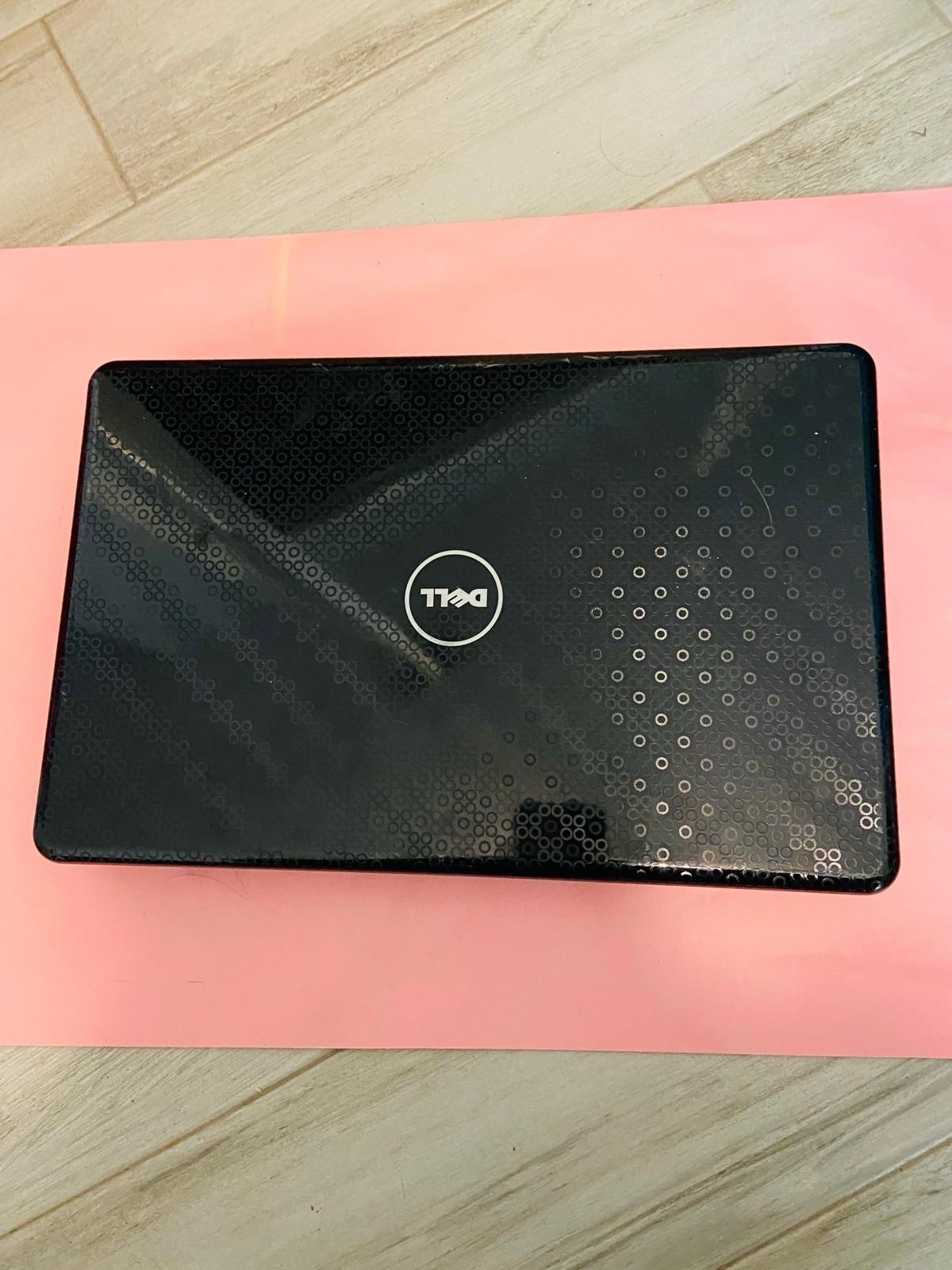 Dell Inspiron Notebook Laptop Black Built-in Webcam with Charger