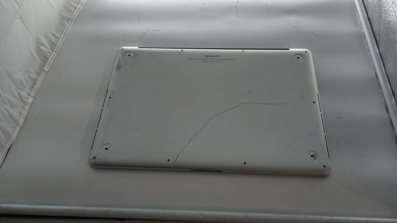 MacBookPro w/charger.i7-3720QM(4cores)Nvidia.16GB.256GB SSD.15.4″Retina.mac OS.