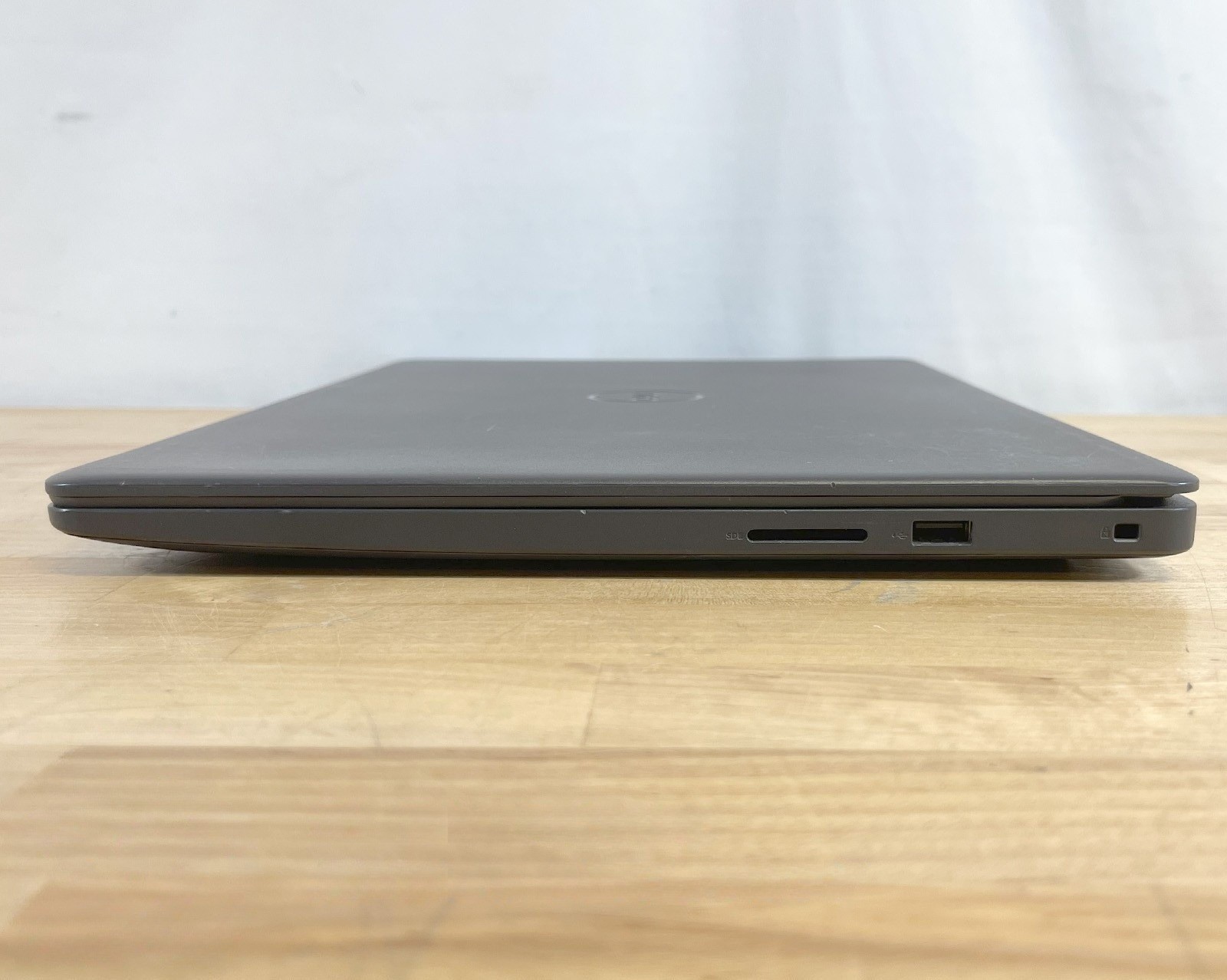 Dell Inspiron 3505 AMD Ryzen7-3700U 2.30GHz 12GB RAM (No Drive)