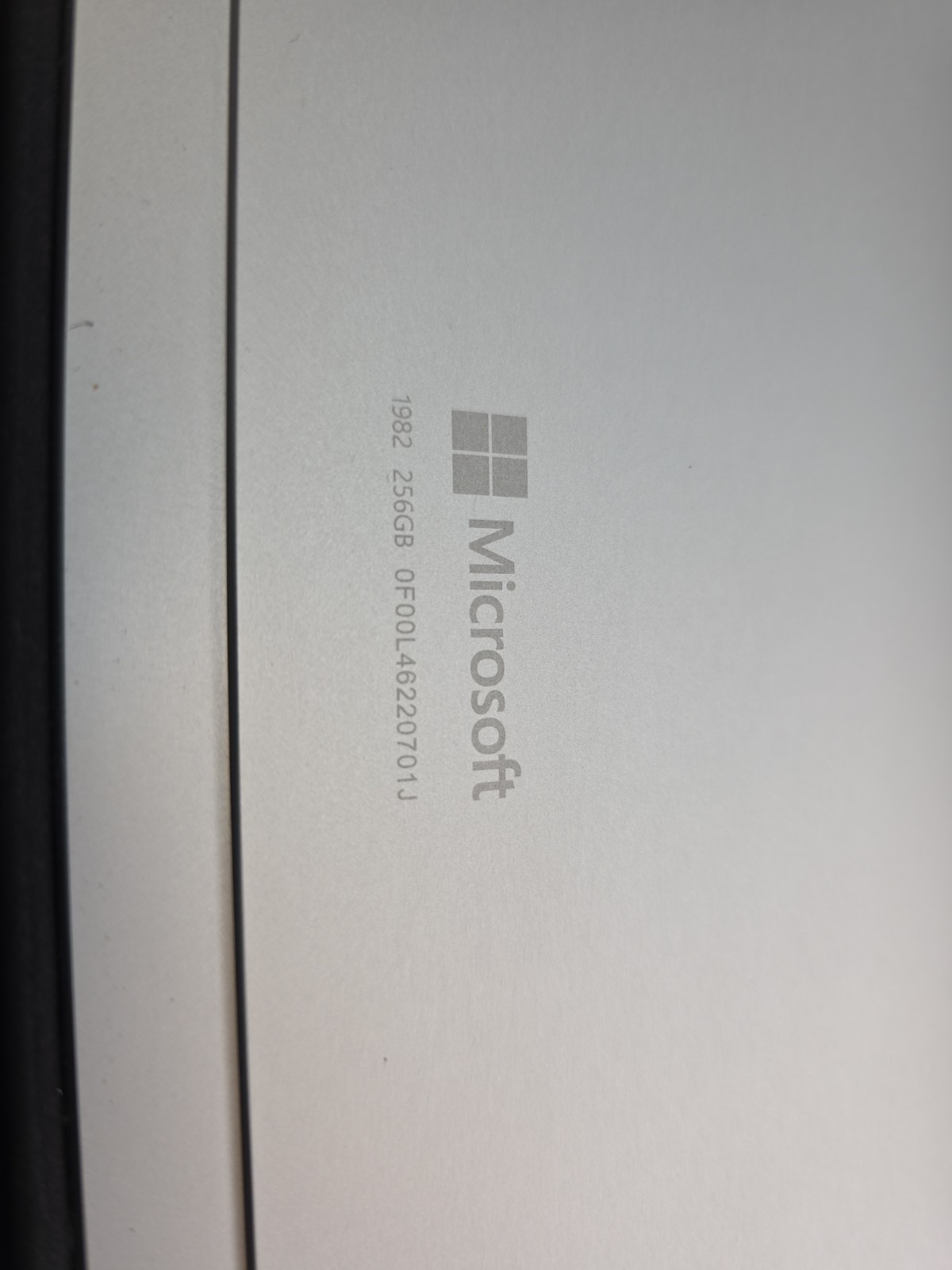 Microsoft Surface Pro 8 For Business 1982 i5-1145G7 8GB RAM 256GB NVME SSD LTE