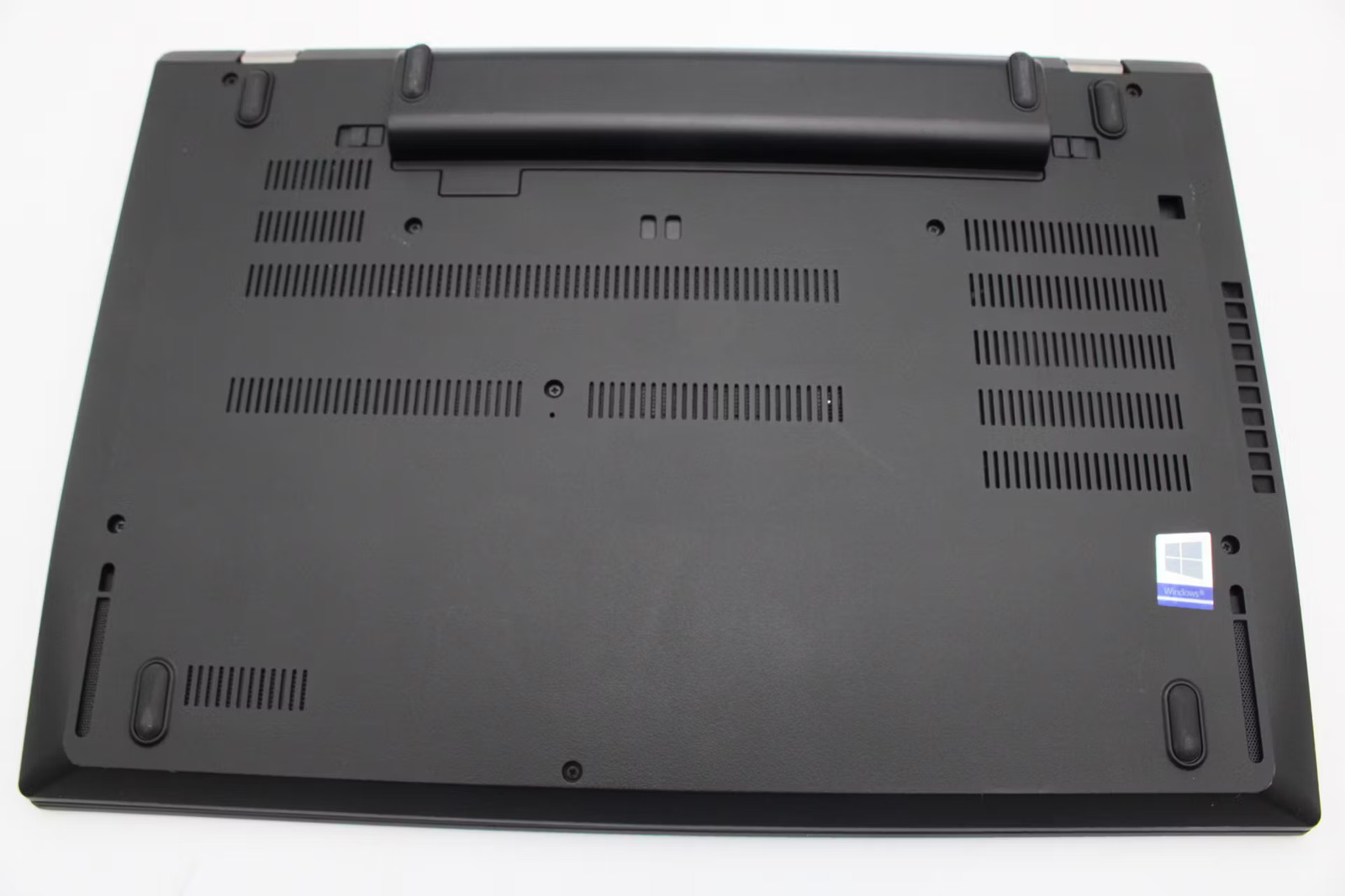 Lenovo ThinkPad P52s Used 15.5″ i7-8650U, 256GB NVMe, 16GB RAM, P500