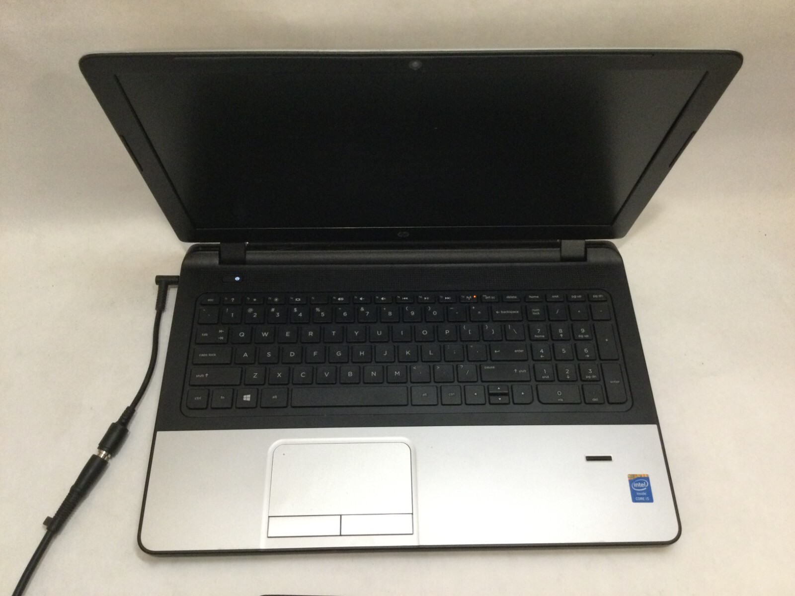 HP Probook 350 G1 15.6″ / Intel Core i5-4200U / (POWERS ON/NO BOOT!) MR