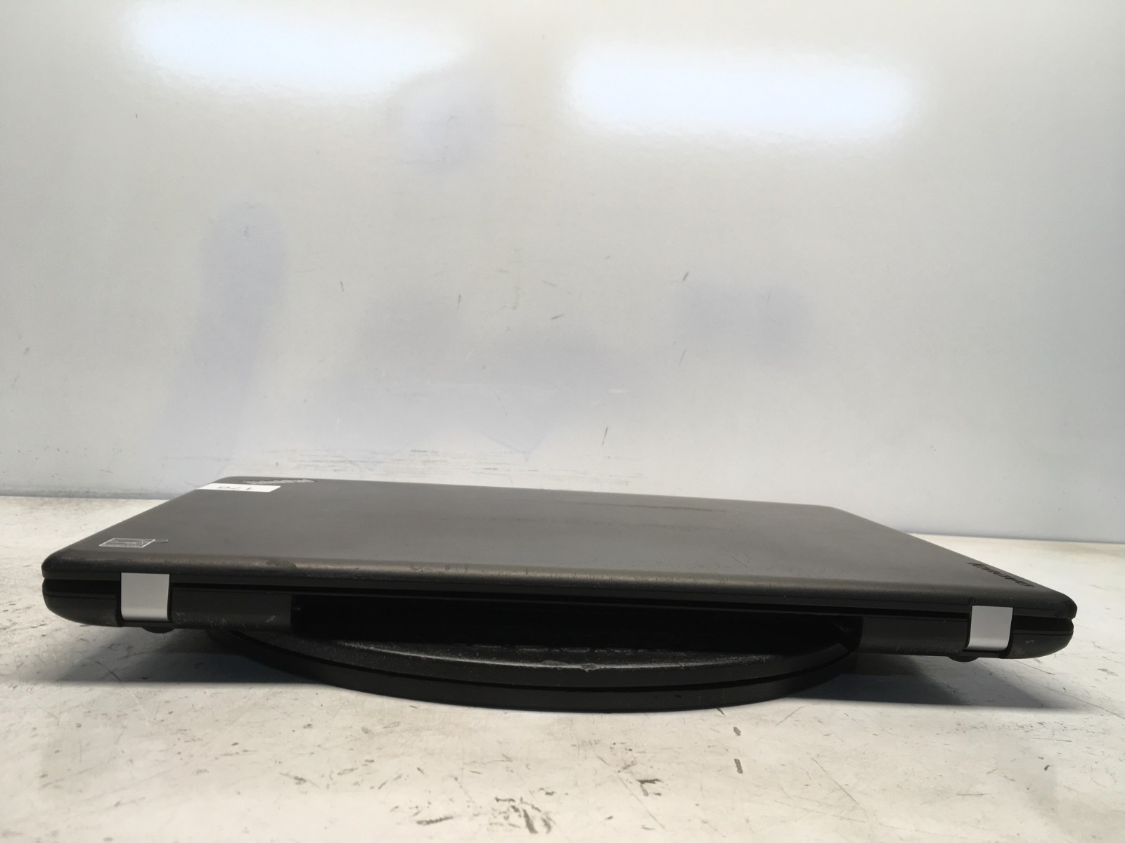 Lenovo ThinkPad E550 Intel i3-4005U 1.7GHz 4 GB NO HDD