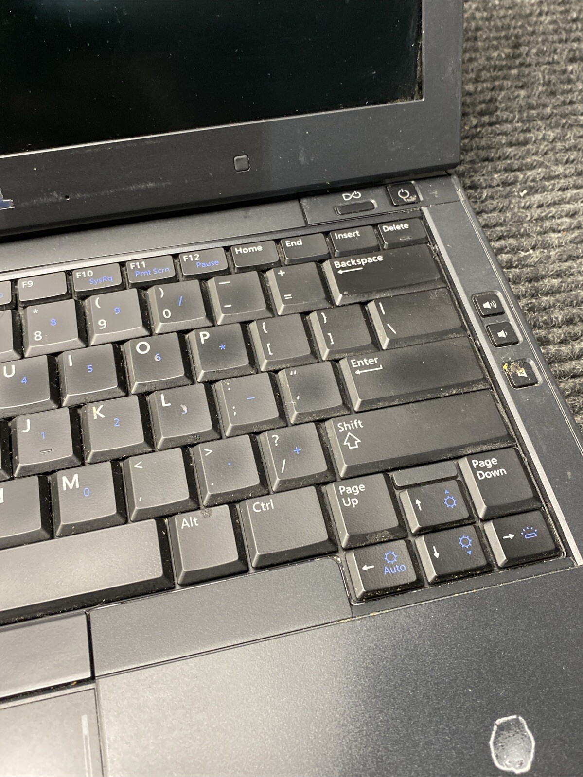 *PARTS* Dell Latitude E4310 Laptop Intel i5-540M 2.53GHz 4GB RAM No HDD/OS
