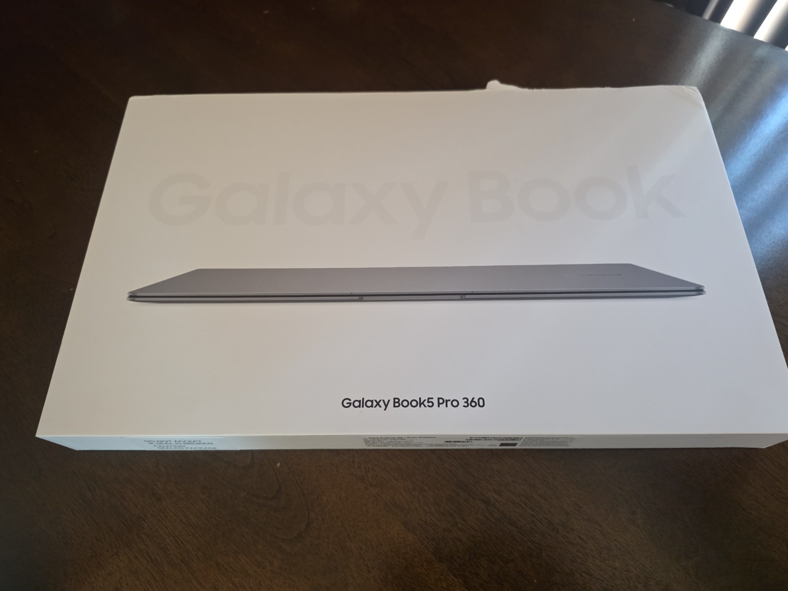 Samsung Galaxy Book5 Pro 360 16″ Laptop Intel Core Ultra 7 256V, 16GB RAM, 1 TB