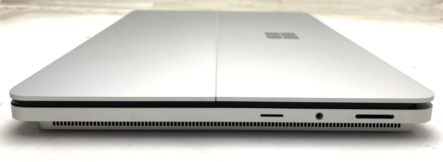 Microsoft Surface Laptop Studio 2 2029 14.4″ TCH i7-13800H 32gb Ram 1TB SSD W11