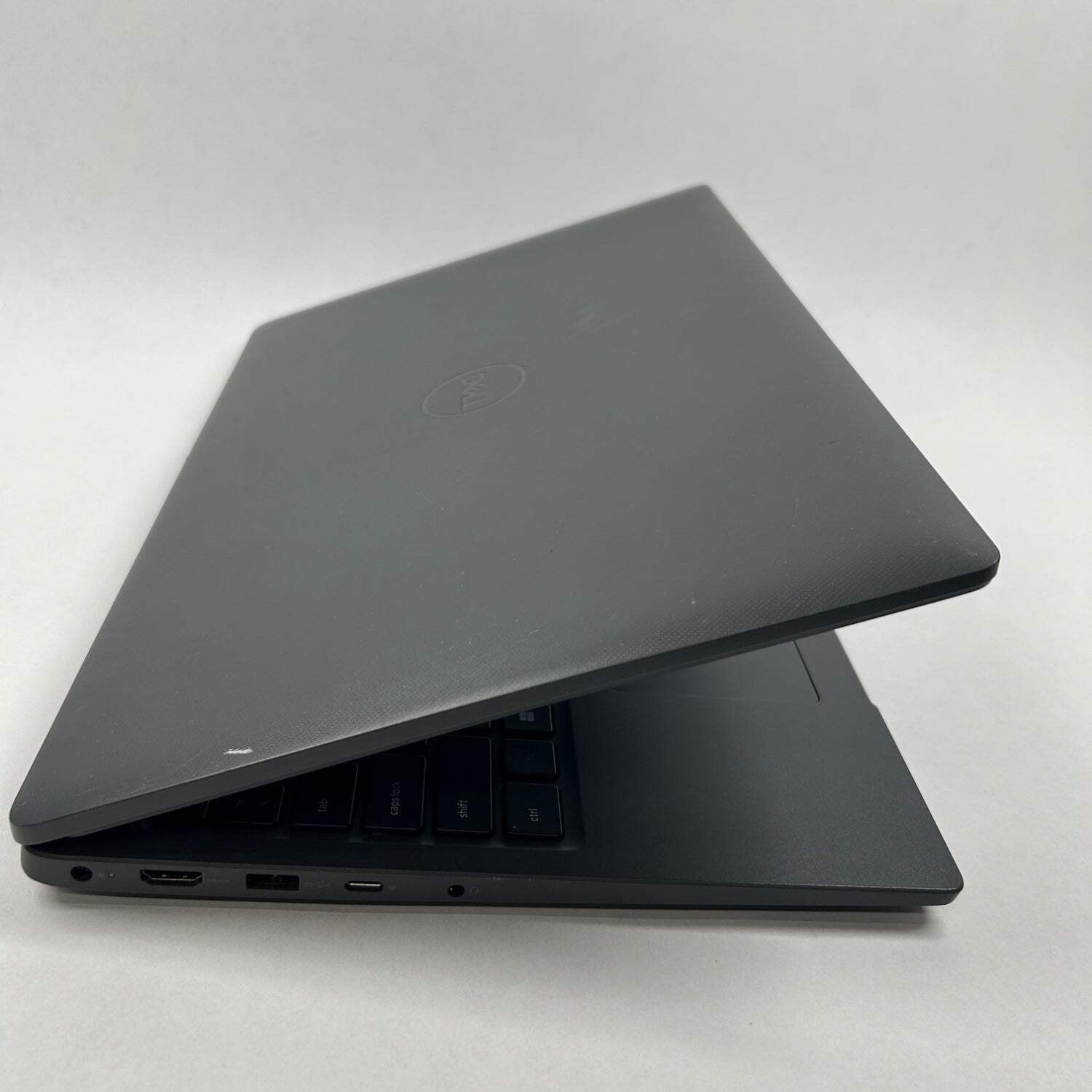 Dell Latitude 3540 15.6″ i3-1315U 1.2GHz 8GB RAM 256GB SSD