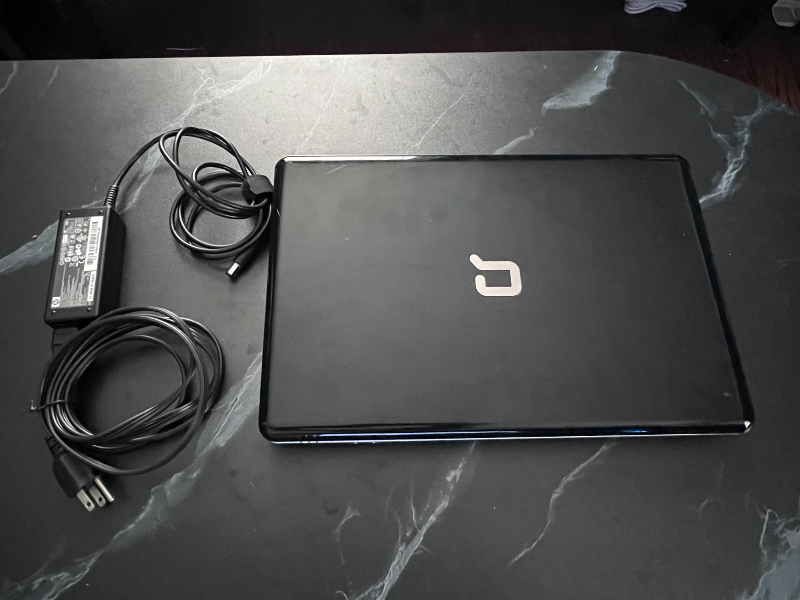 Compaq Presario CQ60-420US Intel Pentium Dual-Core T4200 2GHz 3GB NO HDD