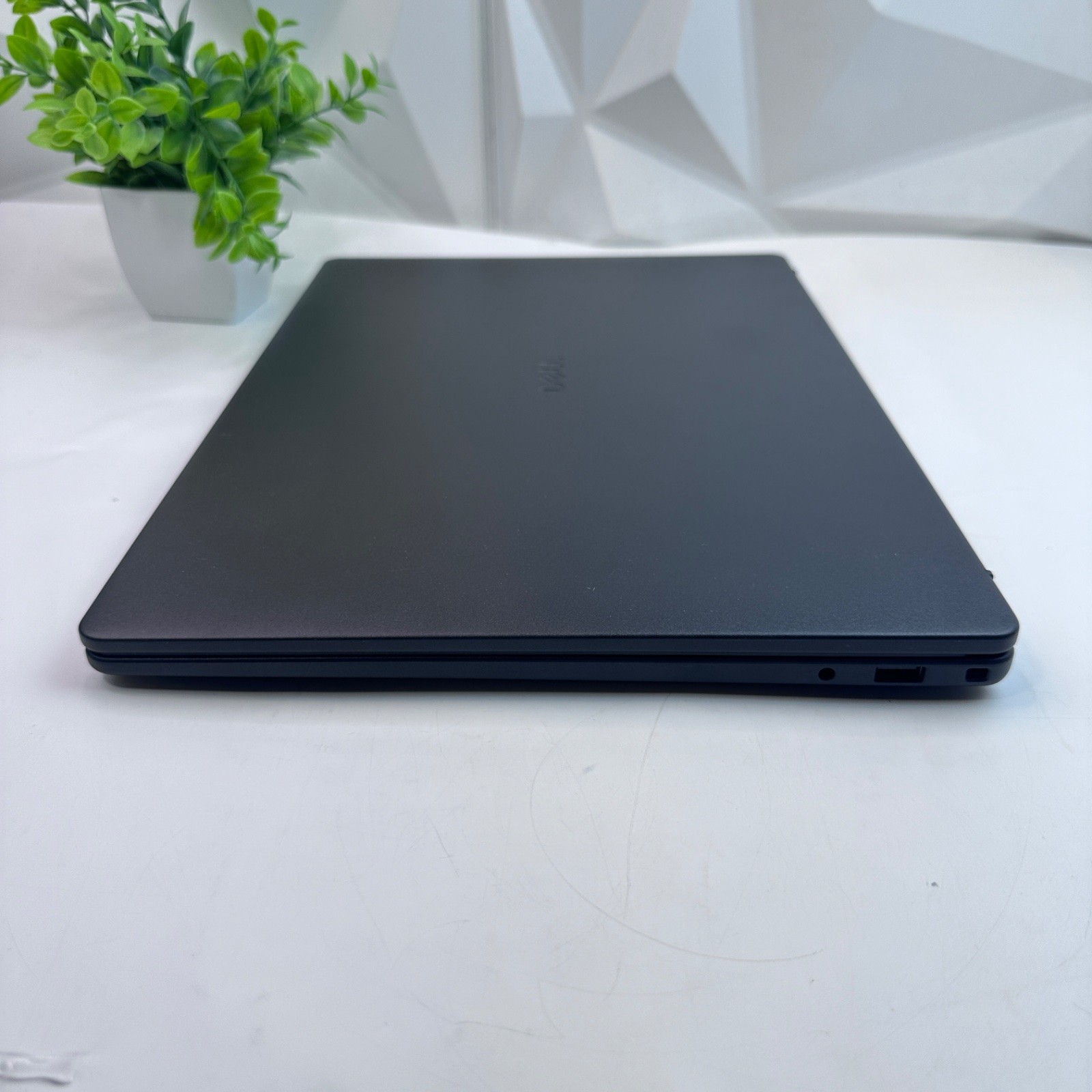 Dell 16 DC16250 Laptop, 16″ FHD+ Touch, Intel Core 7 150U, 16GB, 1TB SSD