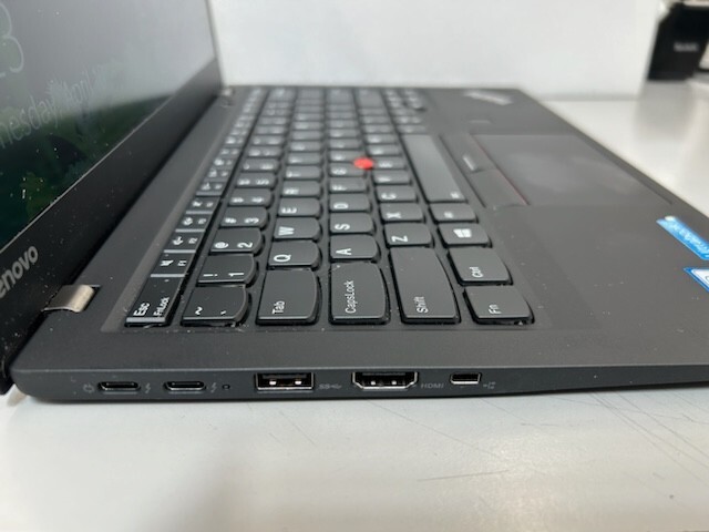 Lenovo 20HR000HUS TP X1 5th Gen 14″ i7-7600 8GB 500GB SSD Win 11 Pro