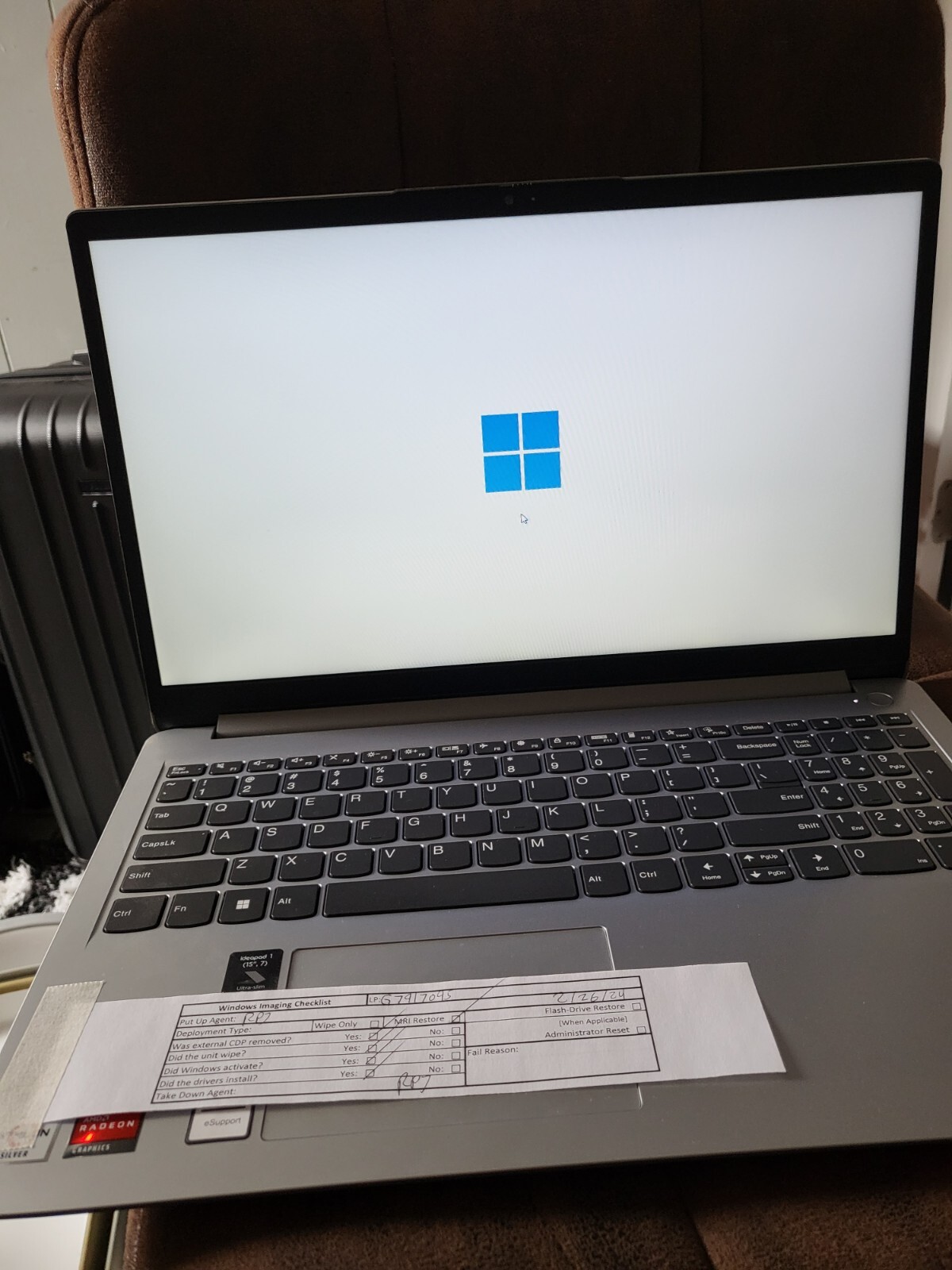 Lenovo IdeaPad 1 15.6″ HD Laptop, AMD Athlon Silver 3050U, 4GB RAM, 128GB eMMC