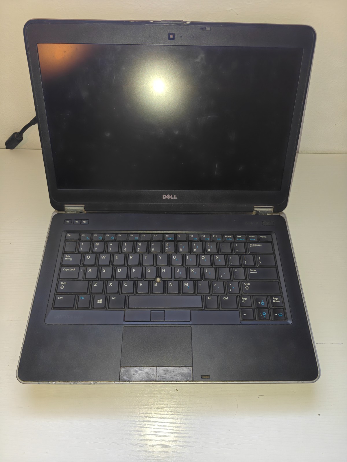 Dell Latitude E6440 i5-4310 8GB Dual Channel DDR3L AMD Radeon HD 8690M Graphics