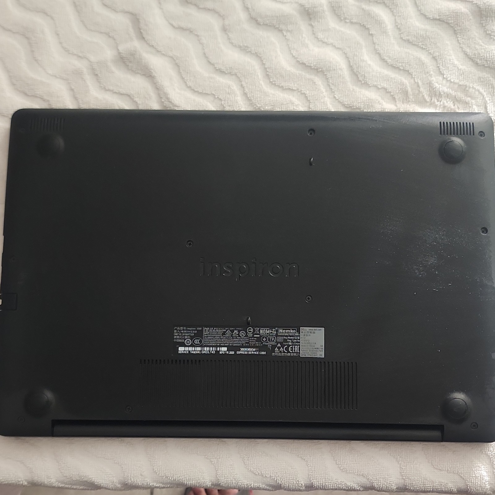 Dell Inspiron 3595 AMD A6-9225 2.60GHz 4GB RAM 500GB HDD Windows 10 Laptop