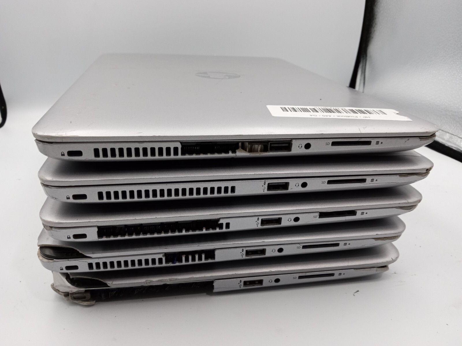 Lot of 5 – HP ProBook 440 G4 14″ Laptop Intel i3 7th Gen -CASE DAMAGE -READ -RR