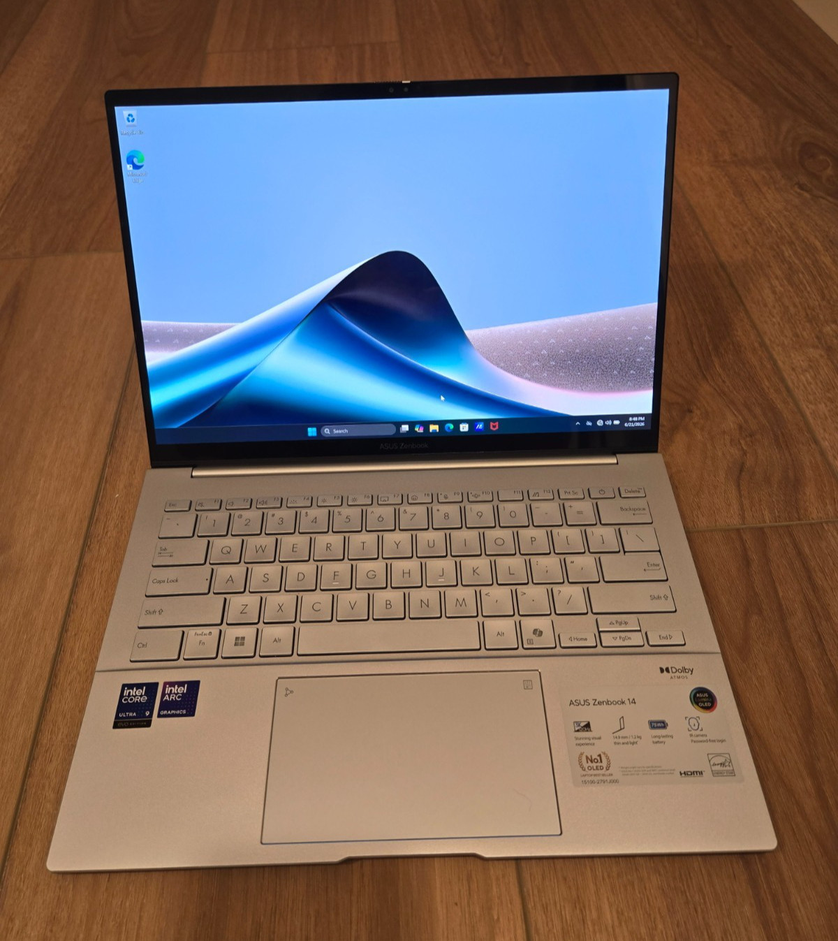 Asus Zenbook 14 CoreUltra 9 285H, 3K Touch, 32GB, 1TB SSD, Windows 11 Pro,Wifi 7