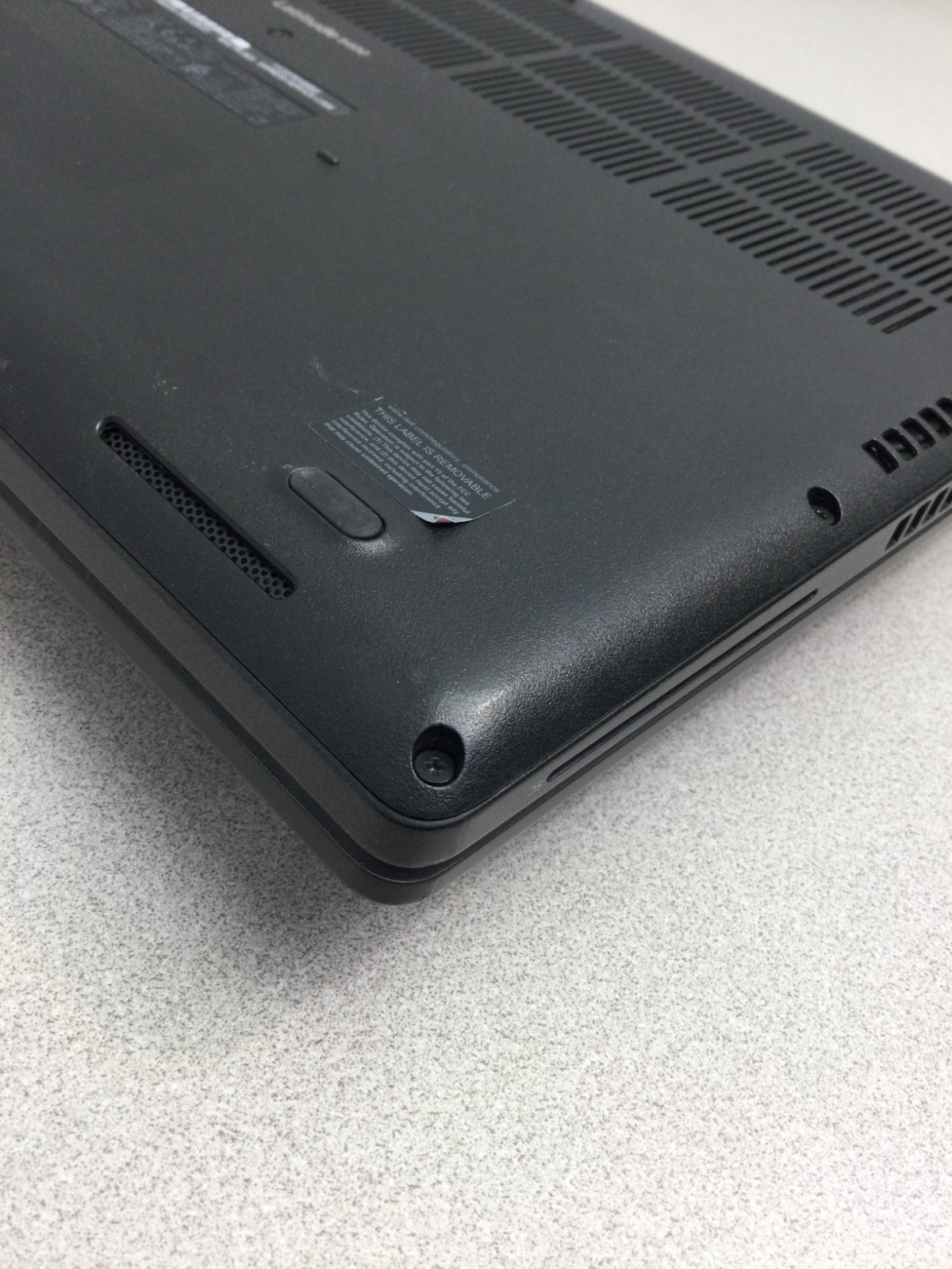 Dell Latitude 5400 14” Core i7-8665U 1.90GHz 8GB RAM 256GB SSD win 11 pro