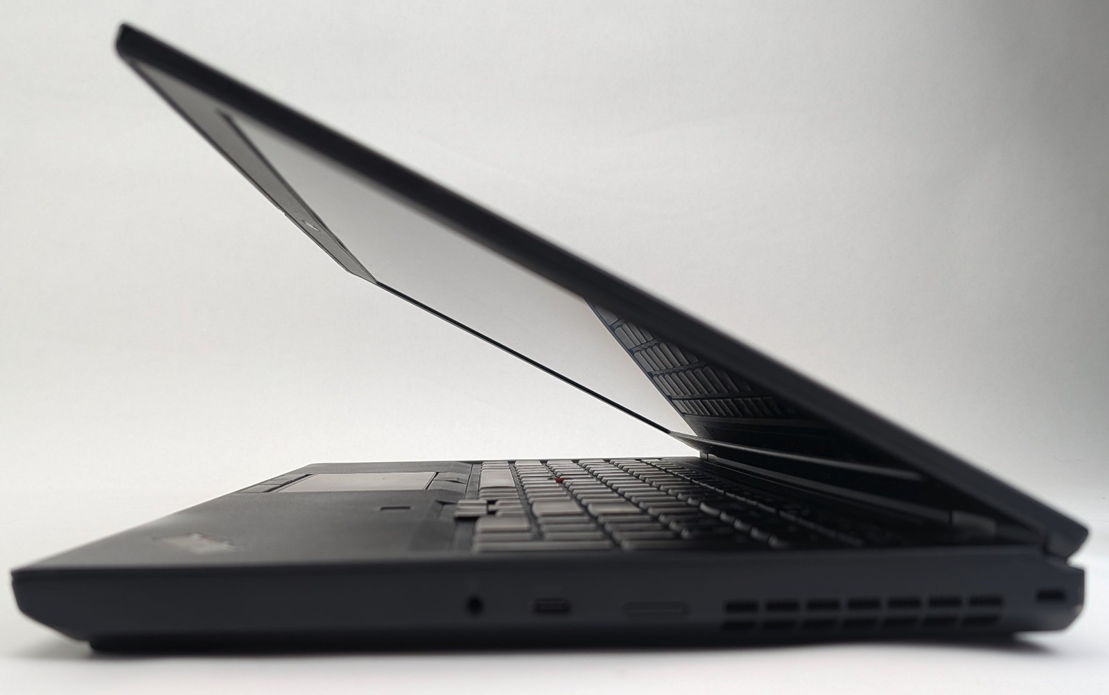 Lenovo P53 Intel i7-9750H 6-Core 16GB RAM 512GB NVMe Win10 Pro NVIDIA T1000 4GB