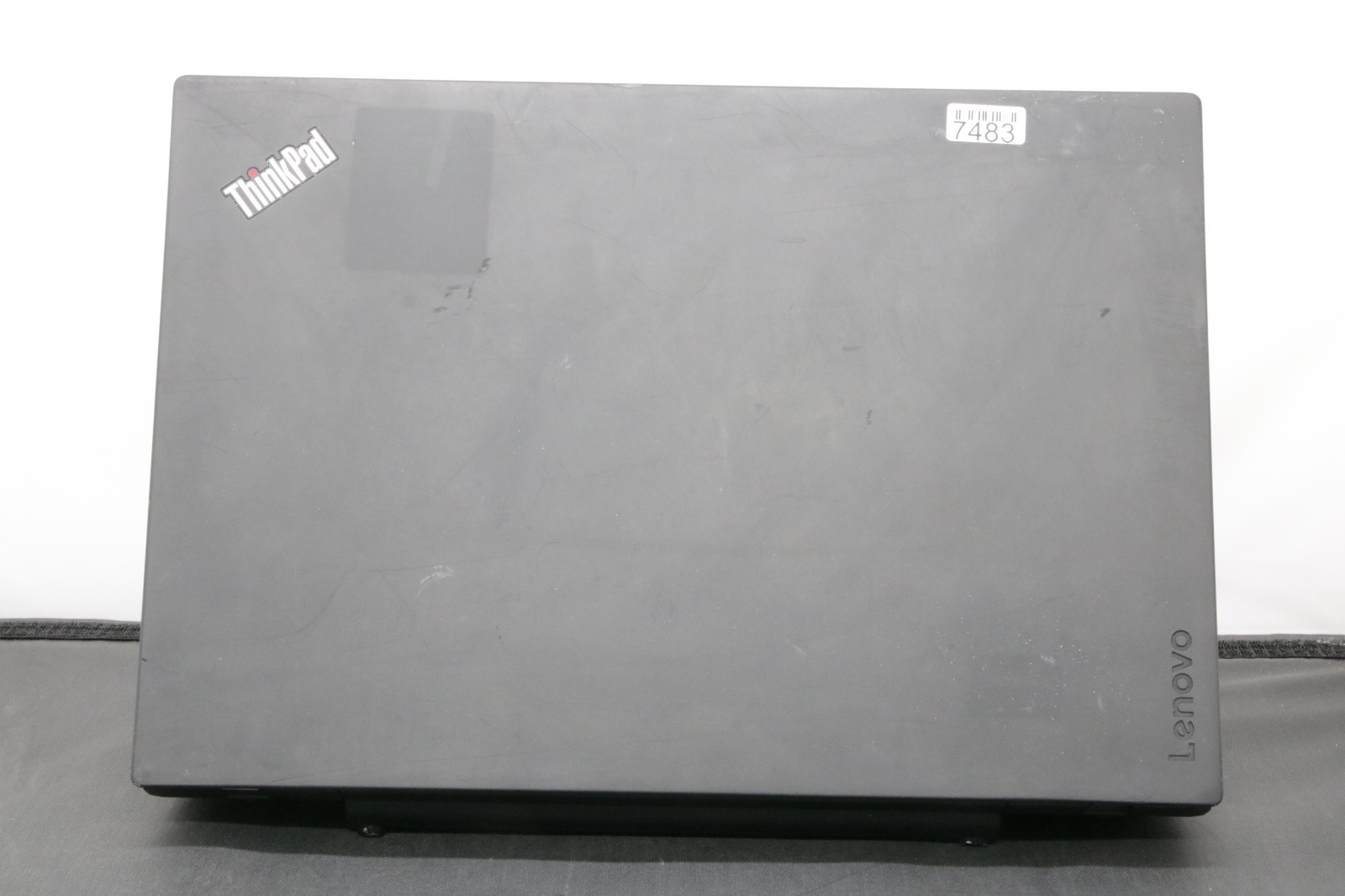 Lenovo ThinkPad T480 – i7-8650U – 8GB, No SSD, No Windows +Adapter