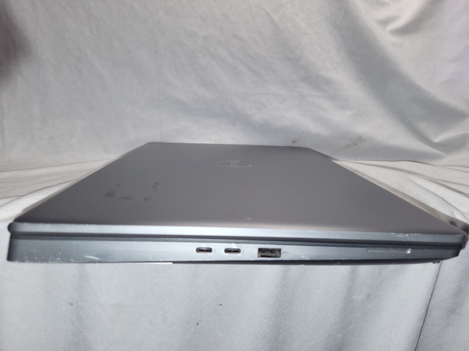 Dell Precision 7750 i7 10850H 2.70GHz 16GB 256 SSD Quadro RTX 5000 w/Win 11