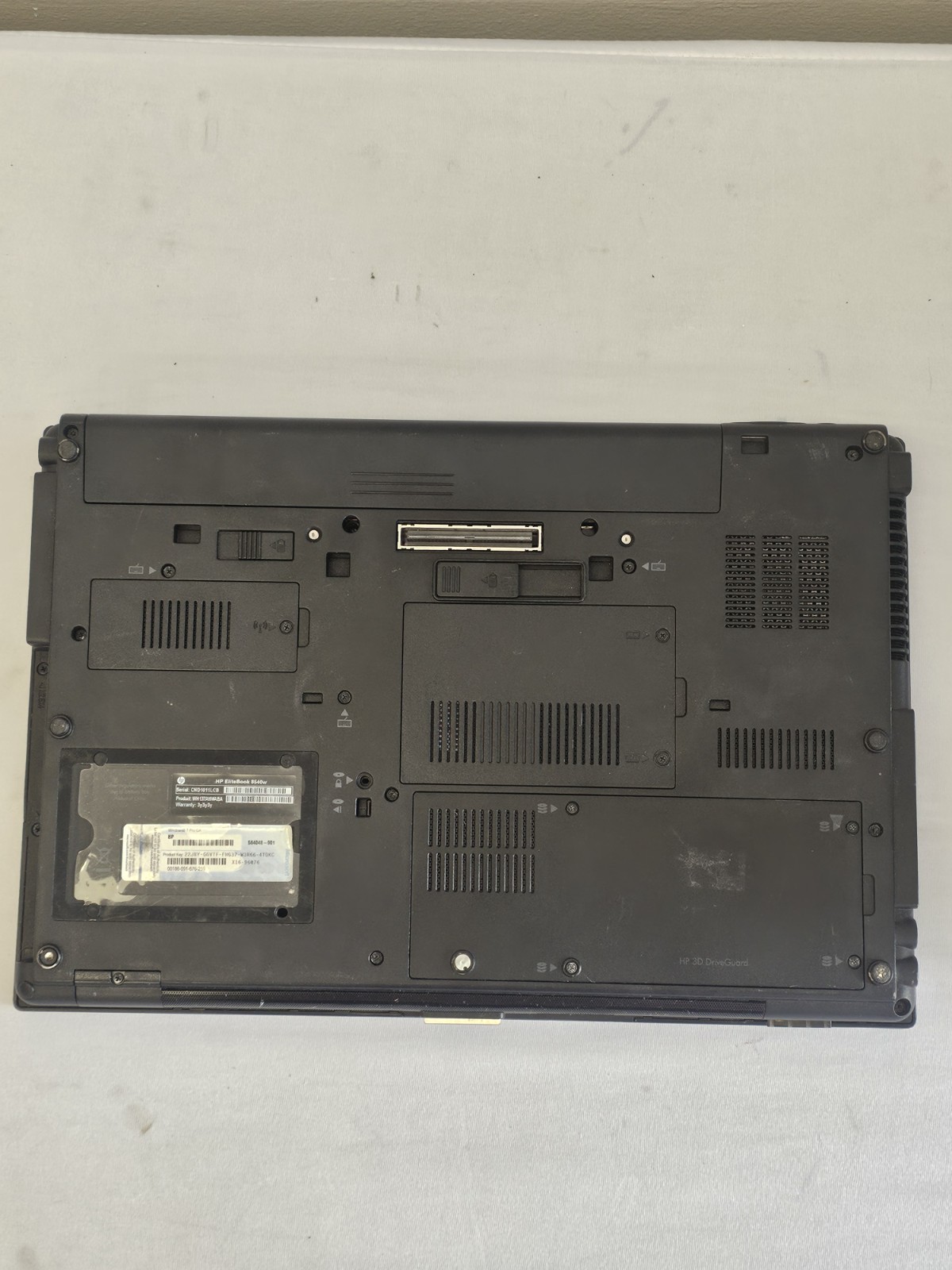 HP EliteBook 8540W Laptop – Intel i7-M620 – 4GB RAM – 120GB HDD – BAD BATT -READ