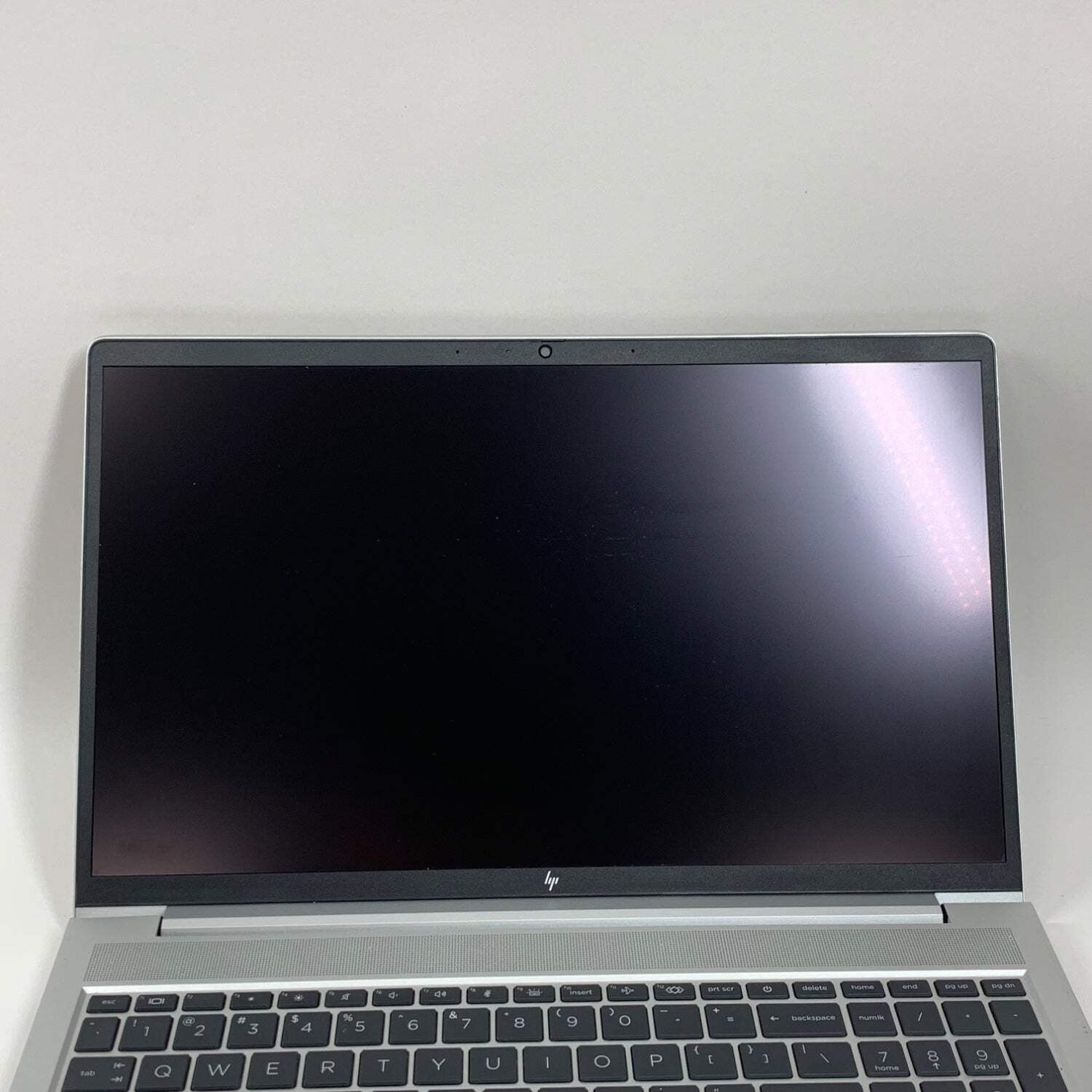 HP EliteBook 650 G10 15.6″ i7-1355U 1.7 GHz 32GB RAM 512GB SSD