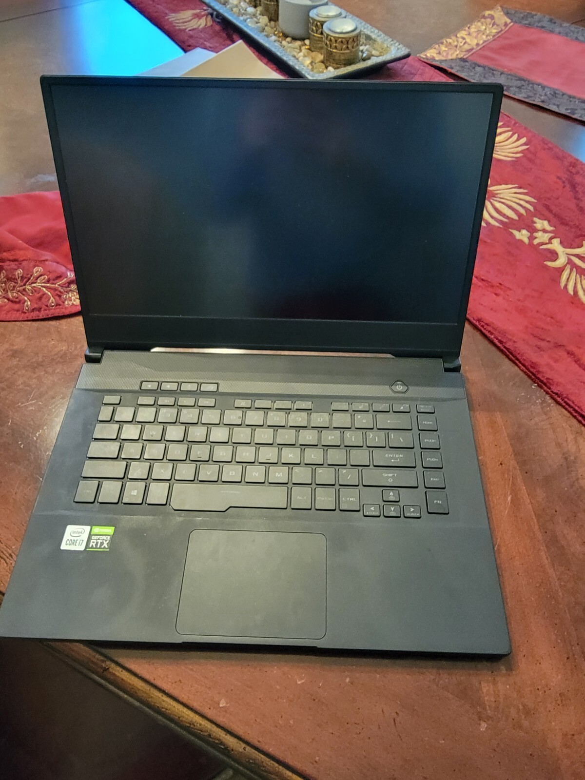 ASUS ROG Zephyrus M15 15.6″ (1TB SSD, Intel i7-10750H, 16 GB RAM) Laptop – Black