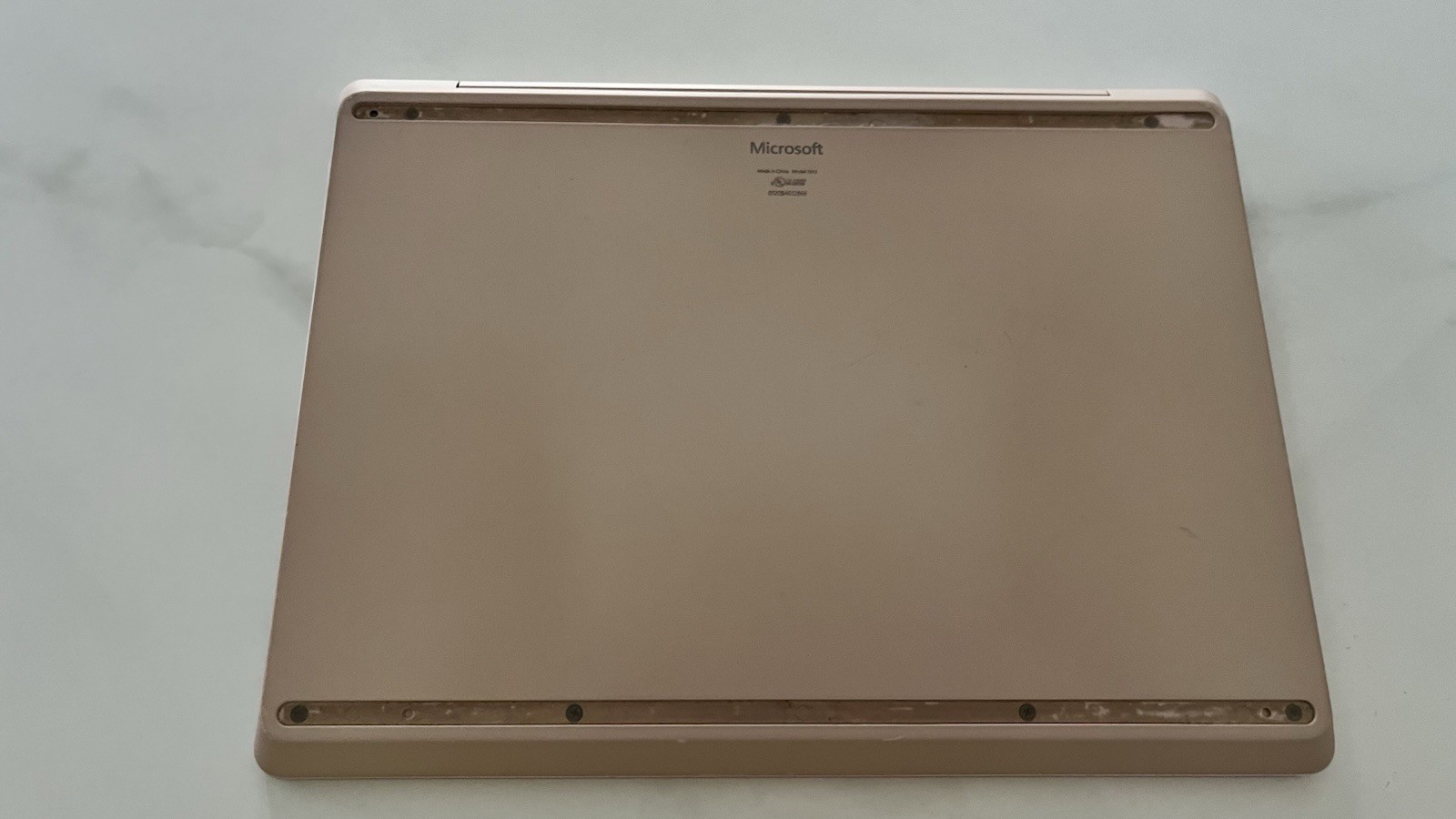 Microsoft 12.4 inch (128GB, Intel Core i5 10th Gen., 1GHz, 8GB) Notebook/Laptop