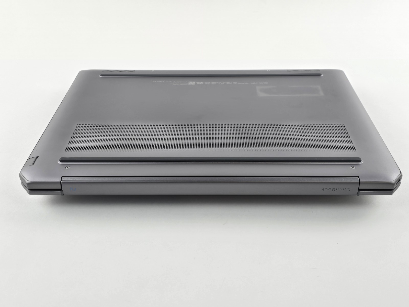 HP OmniBook Ultra 14″ 2.2K Touch, AMD Ryzen AI 9 365, 32GB RAM, 1TB SSD – Good