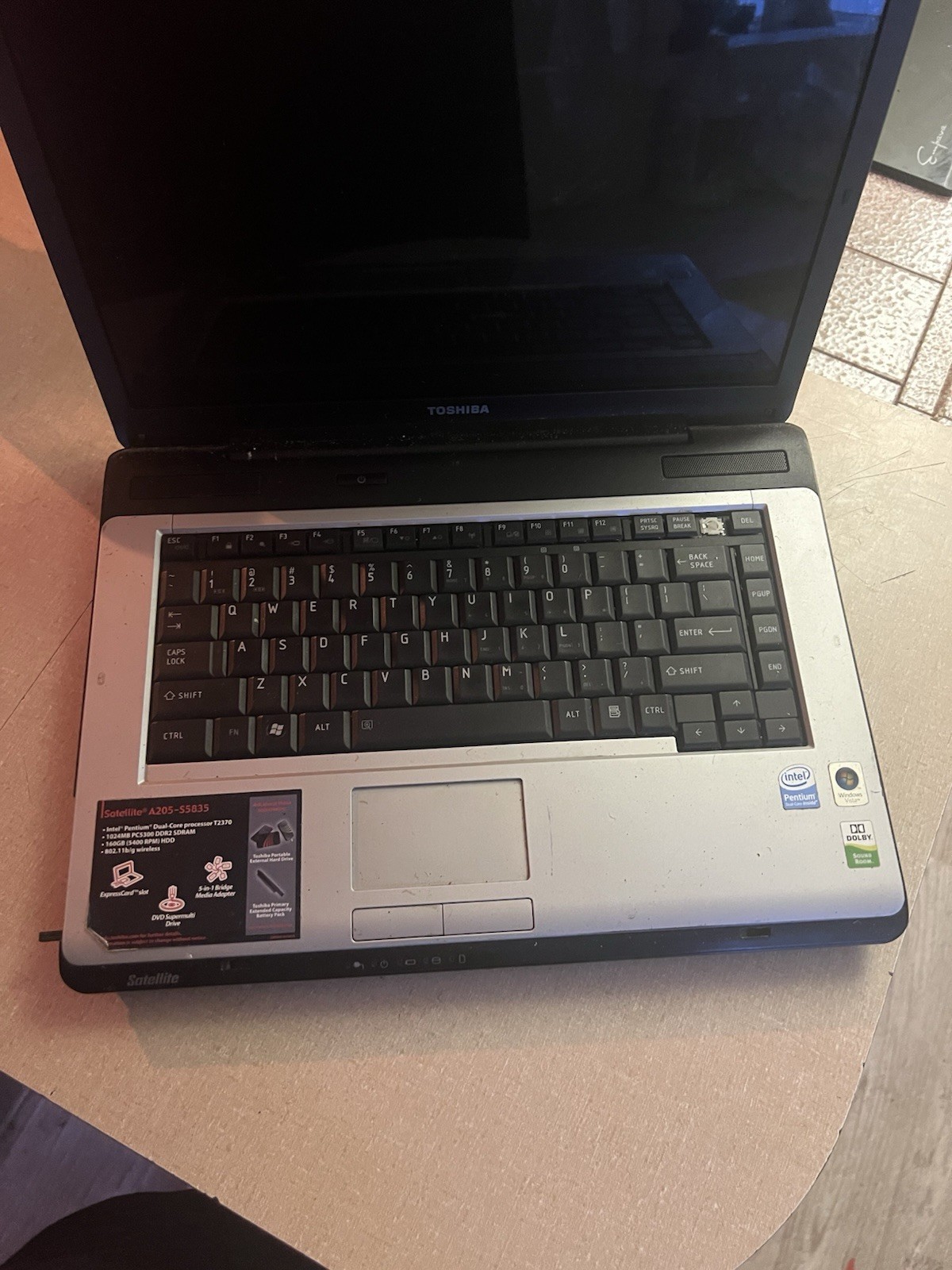 Toshiba Satellite A205-S5835 15.4″ Laptop Dual-Core 2GB 160GB Vista DVD
