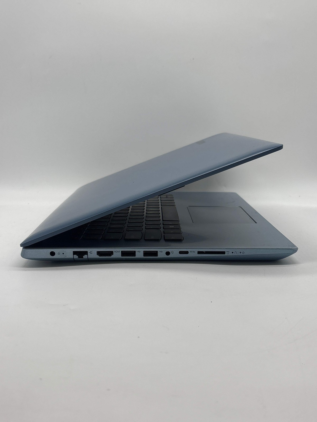 Lenovo IdeaPad 320 14″ i3-7100U 4GB RAM 128GB SSD 2TB HDD – For Parts