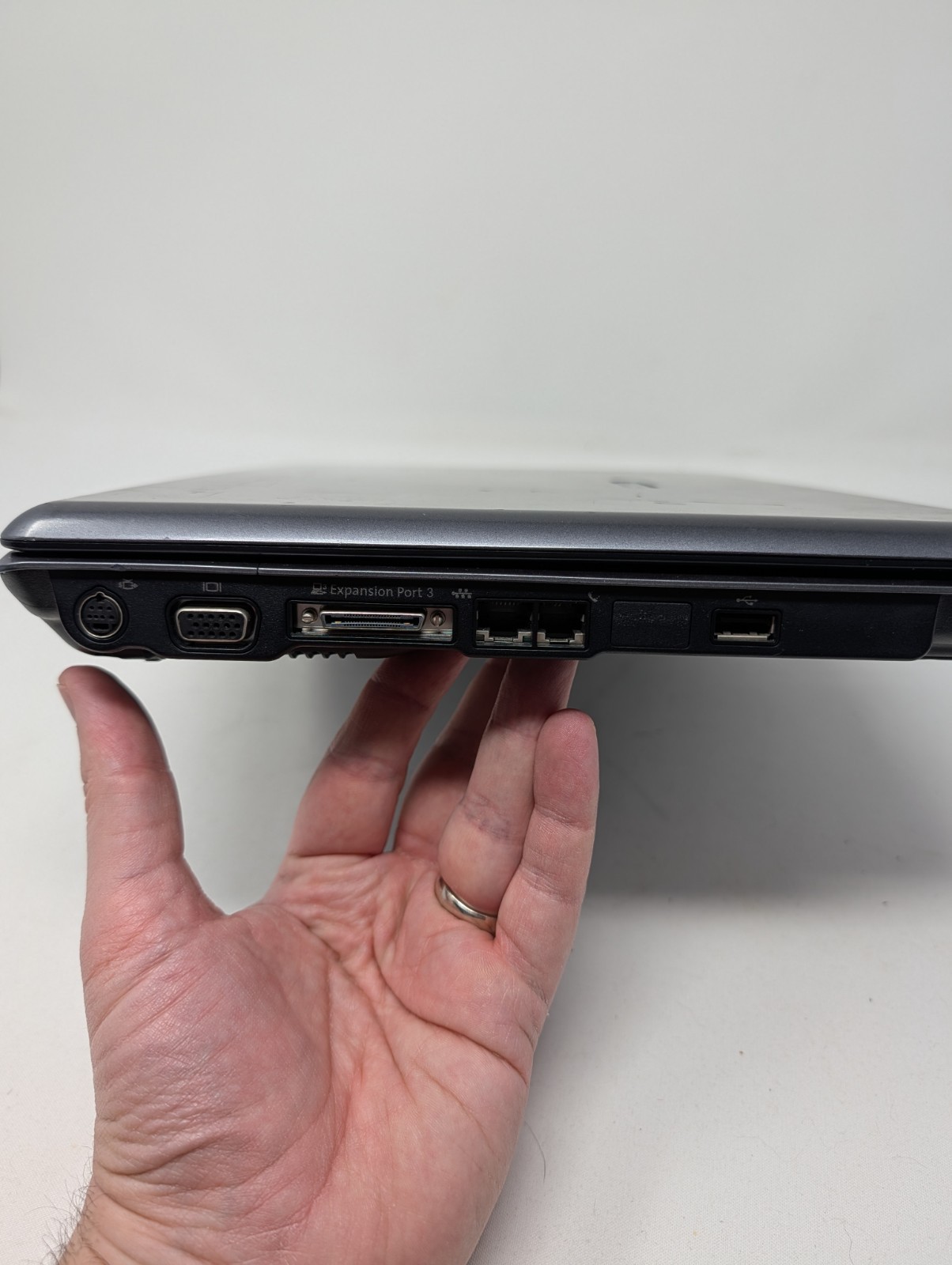 Compaq Presario V6000 AMD Sempron NVidia Grapjics NO HDD Untested Parts Repair