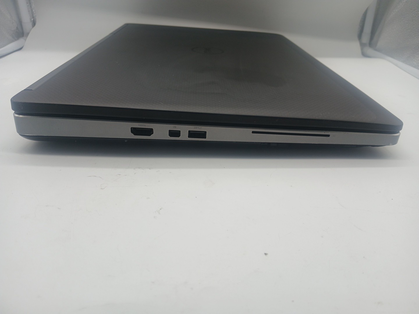 Dell Precision 7710 Intel Xeon E3-1535M 2.90GHz V5 32GB RAM 1TB NVMe Win 11Pro