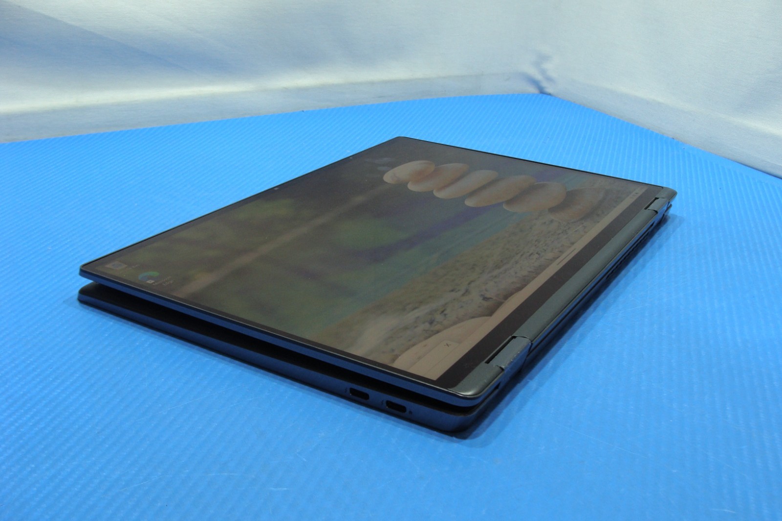 Dell Latitude 9330 13.3″ QHD+ TOUCH i7-1260U max 4.7GHz 16GB 256GB Warranty 2026