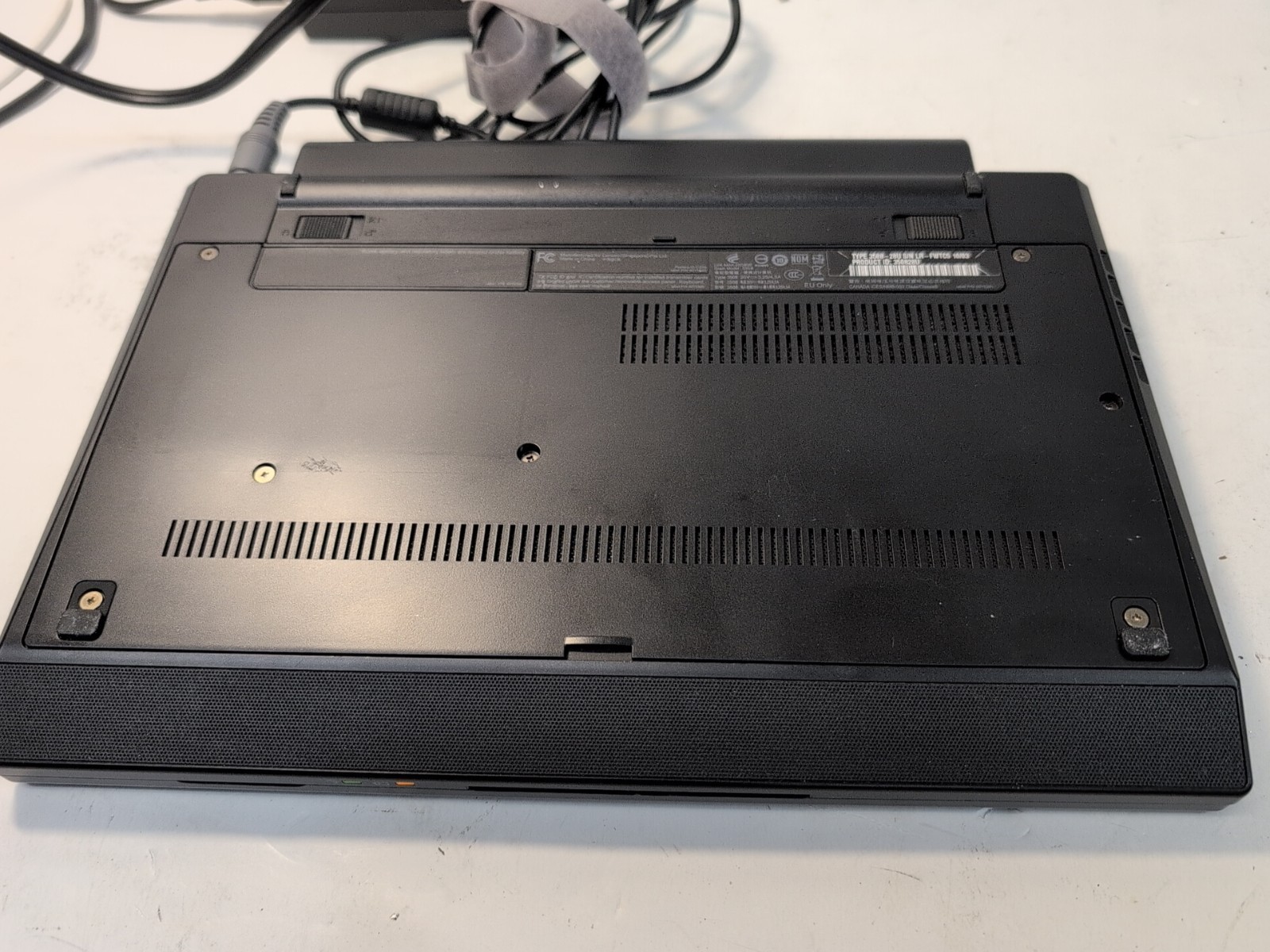 🔥Lenovo Thinkpad X100e 12″ Laptop AMD MV-40 CPU/4GB RAM/500GB HDD/WinXP –
