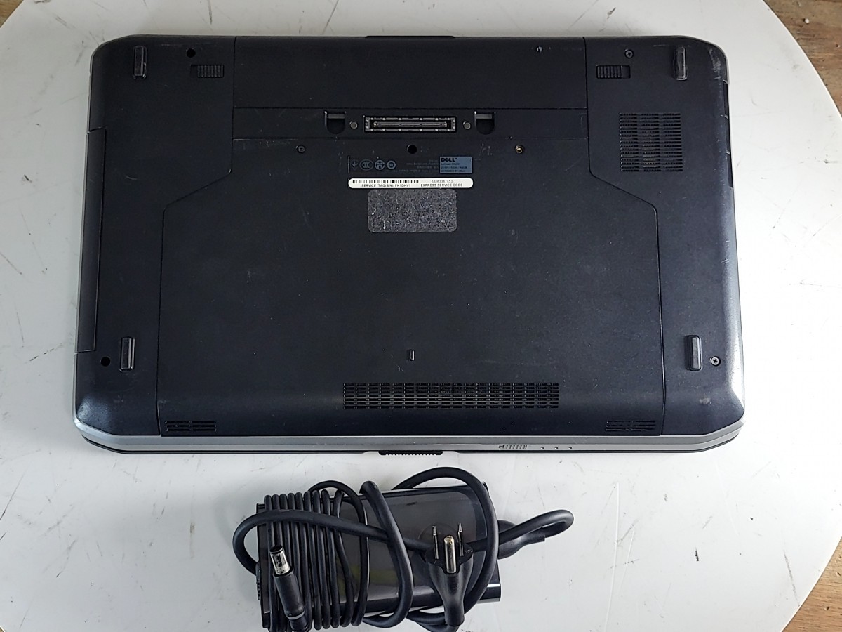 DELL LATITUDE E5530 NON-VPRO Laptop Intel Core I3-2328M 4GB 250GB SEE NOTES