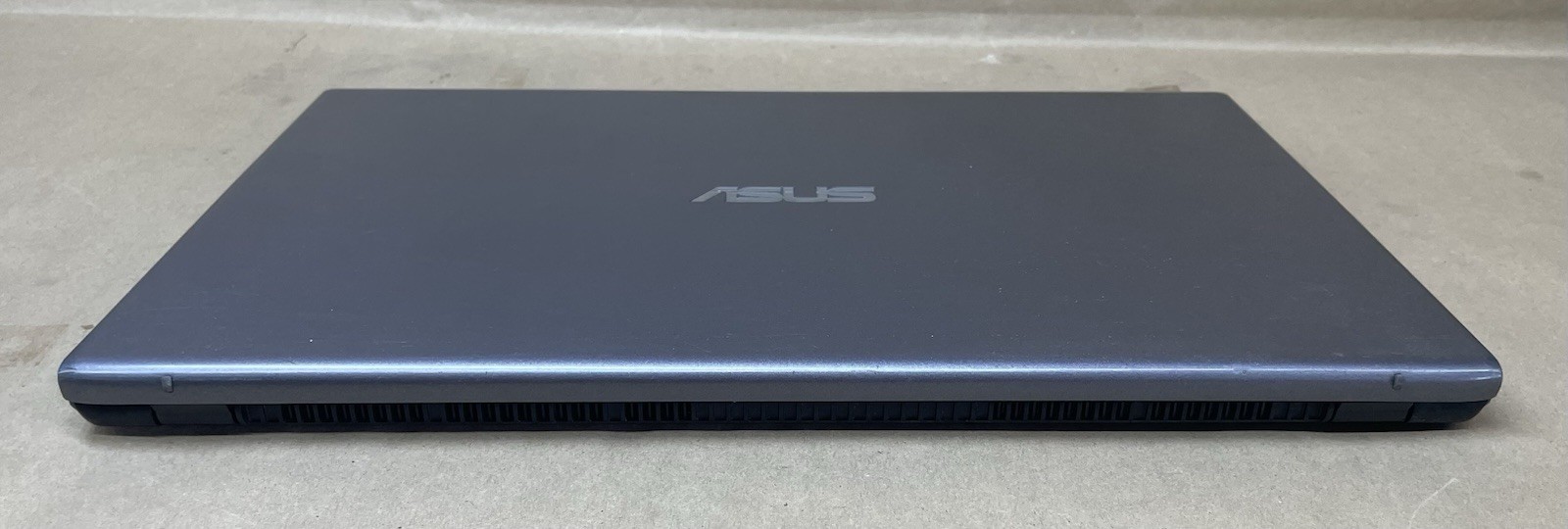 Asus VivoBook 15 F512D AMD Ryzen 7 5700U 4GB RAM NO SSD/HDD/OS