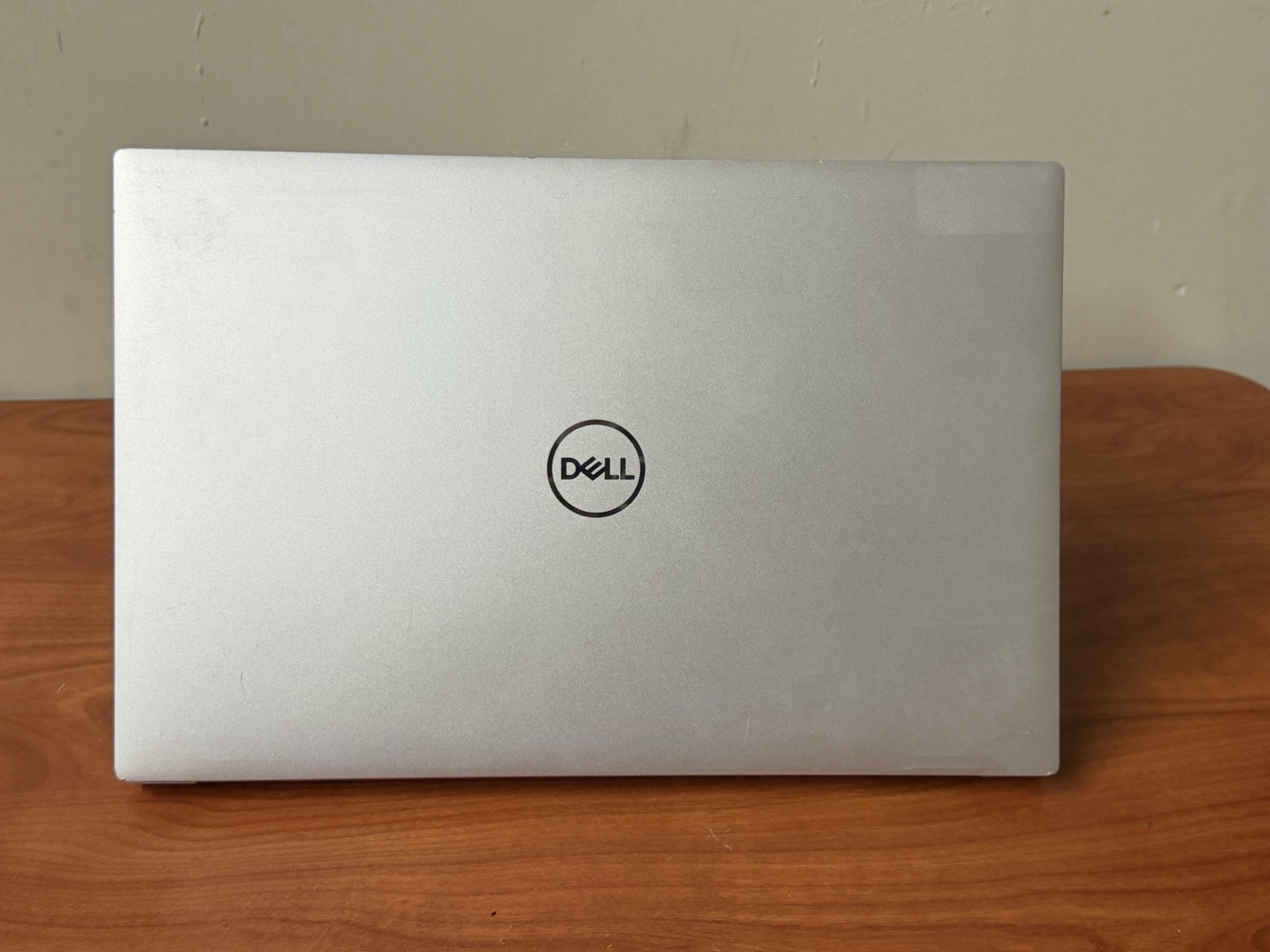 Touchscreen Dell XPS 15 9500 i9-10885H 32GB Ram 512Gb SSD |NVIDIA GTX 1650 Ti 4K