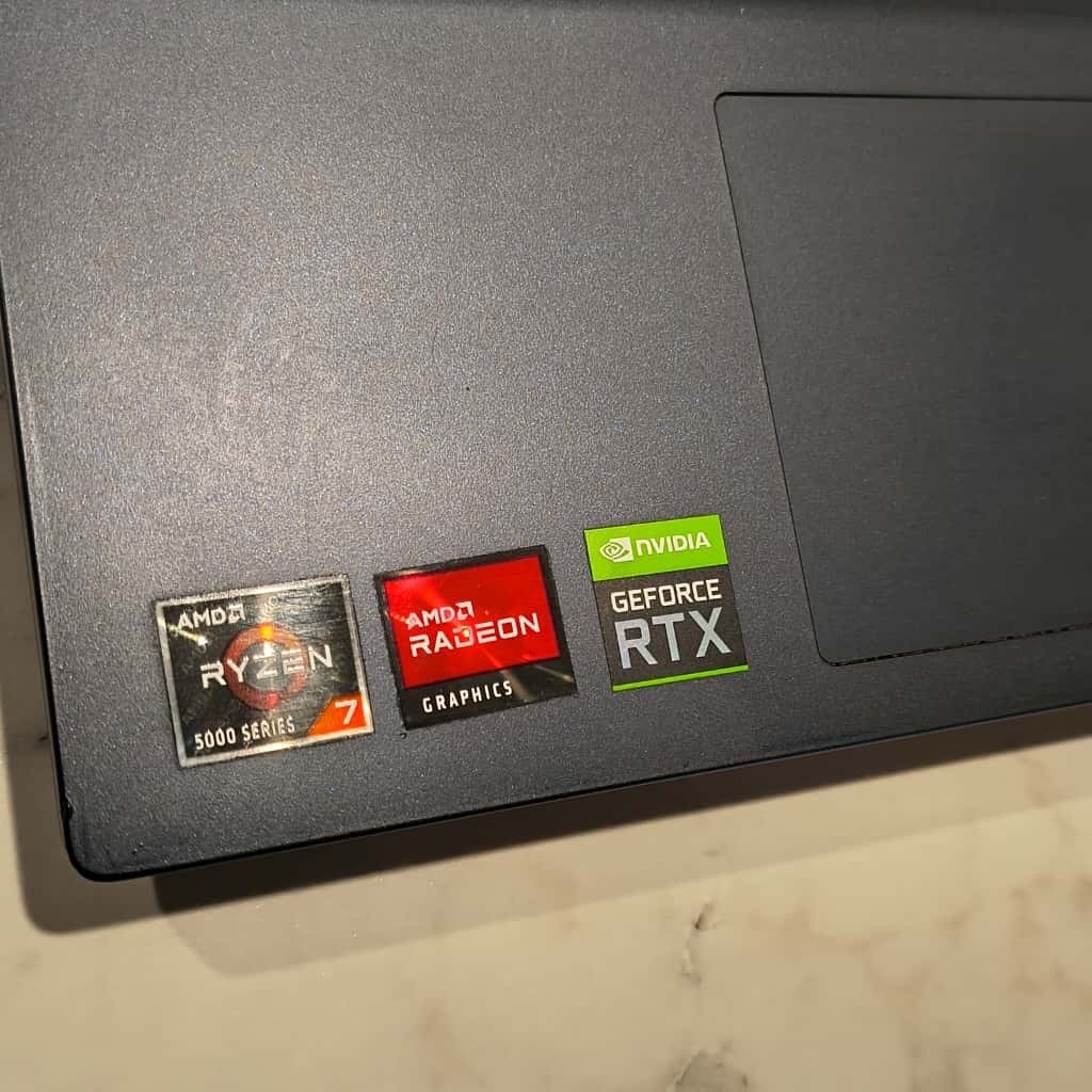 Lenovo Legion 5 15ACH6 – 16GB RAM – AMD Ryzen 7 5800H / Radeon, 3201 Mhz, 8 Core