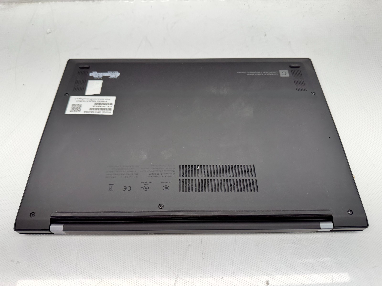 Lenovo ThinkPad X1 Carbon Gen 9 14″ Intel i5-1135G7@2.4GHz 16GB 256G W/AC**READ*