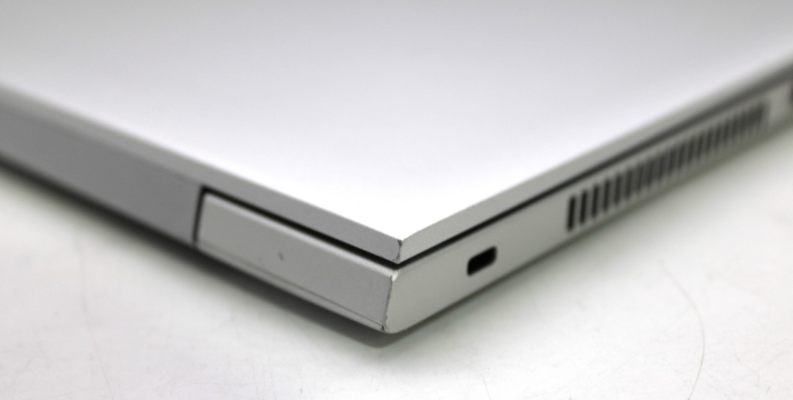 HP EliteBook 850 G5-i7-8550U@1.8GHz-8GB DDR4-NO STORAGE/OS/BATT*USED/TESTED*