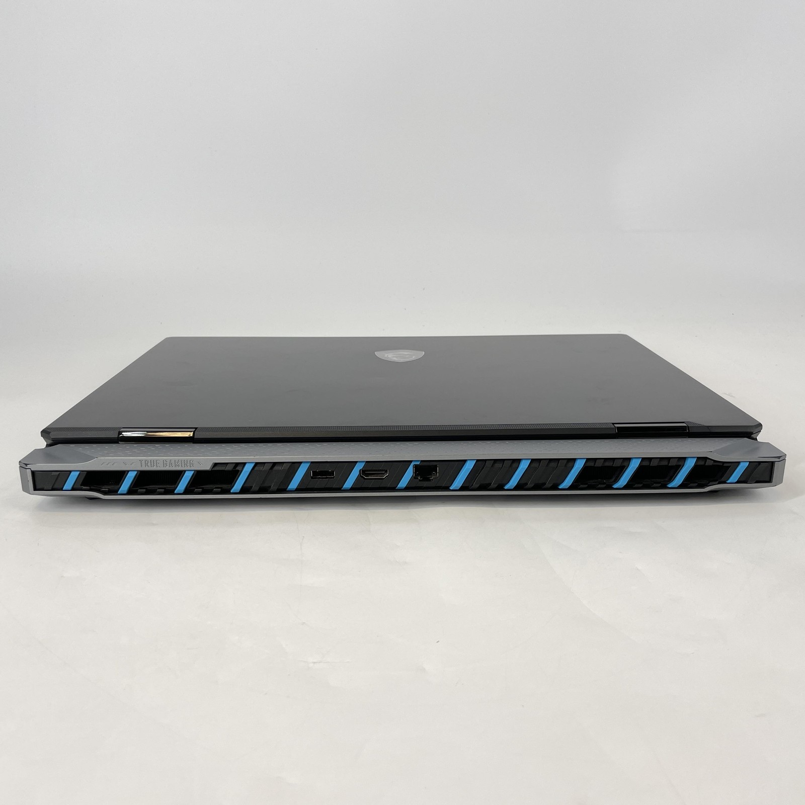 MSI Titan 18 HX UHD+ 2.2GHz i9-14900HX 128GB 512GB/1TB NVIDIA RTX 4090 Very Good