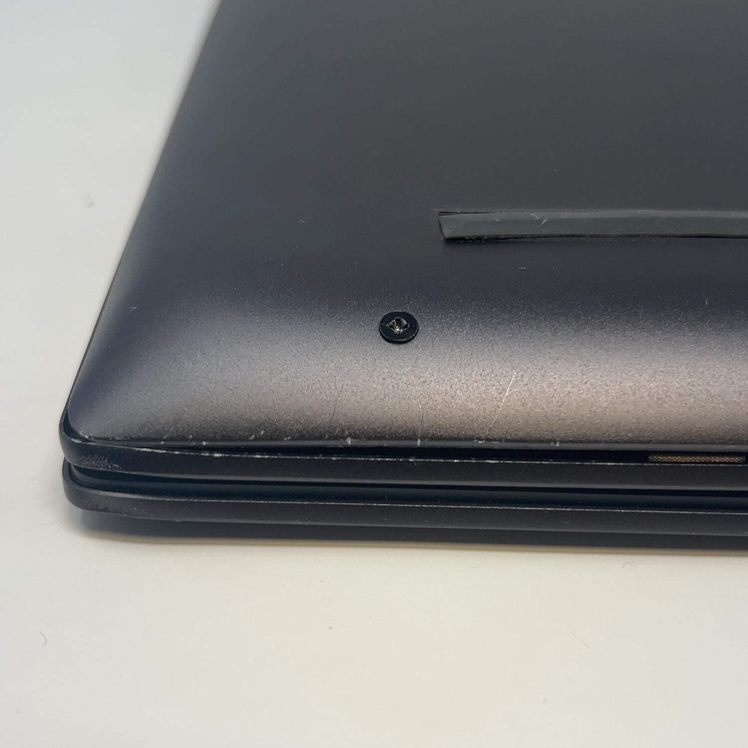 Broken HP Envy x360 15Z-BQ100 17″ Ryzen 5 2500U 2.0GHz 8GB RAM 128GB SSD READ