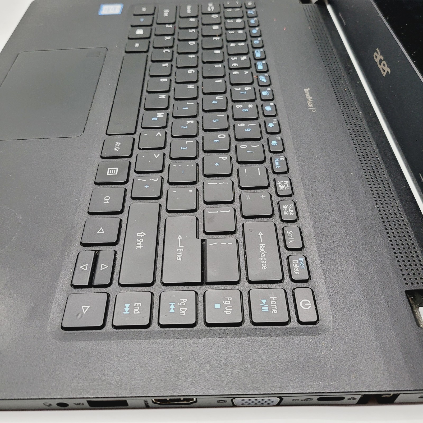 Acer TravelMate P214 Core i5 8th Gen No RAM No HDD 15.6″ FOR PARTS